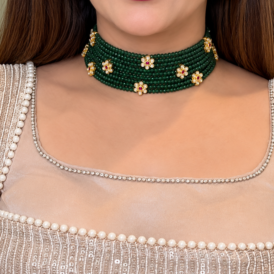Aarvika Neckpiece