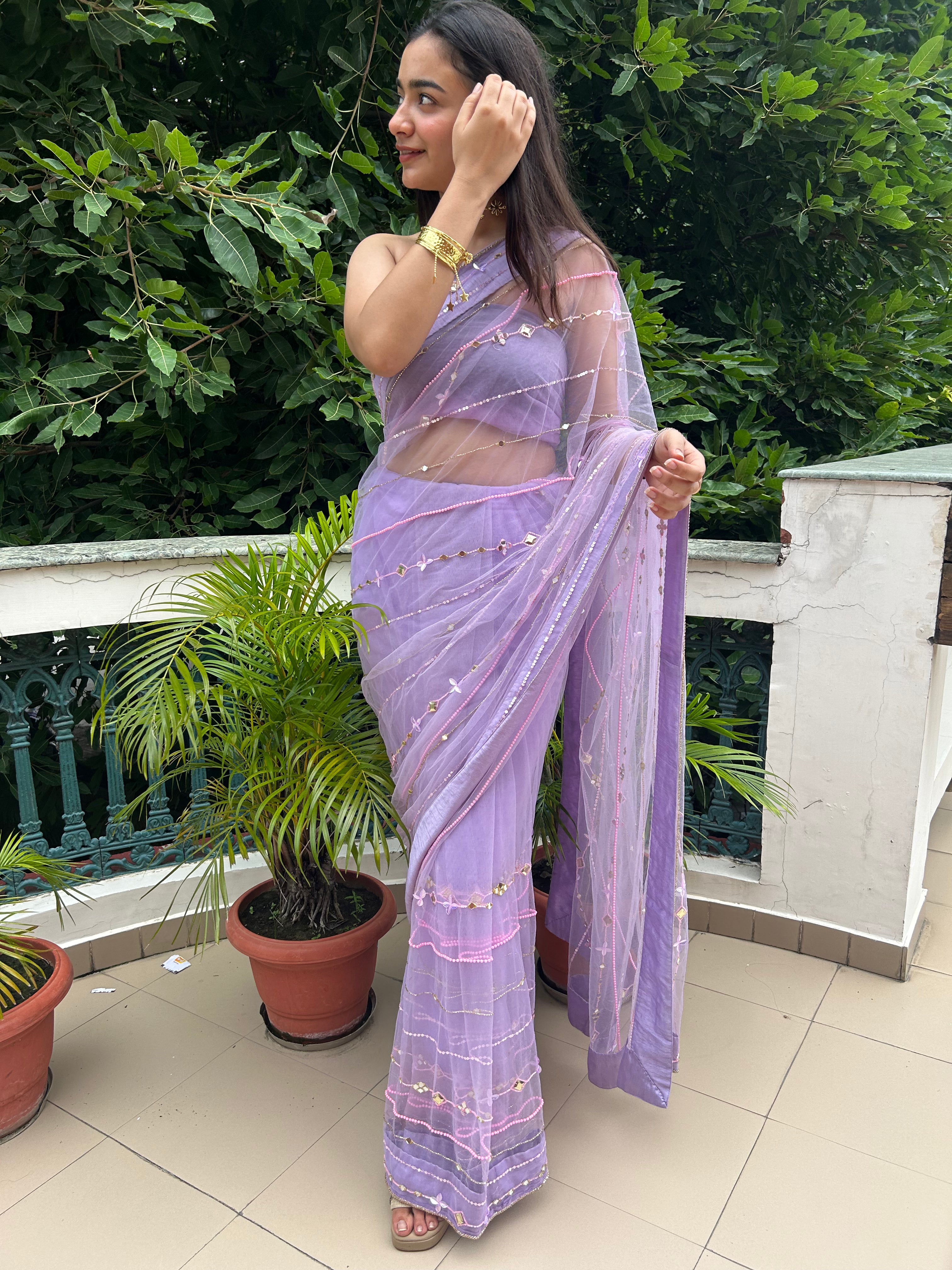 Navya Saree