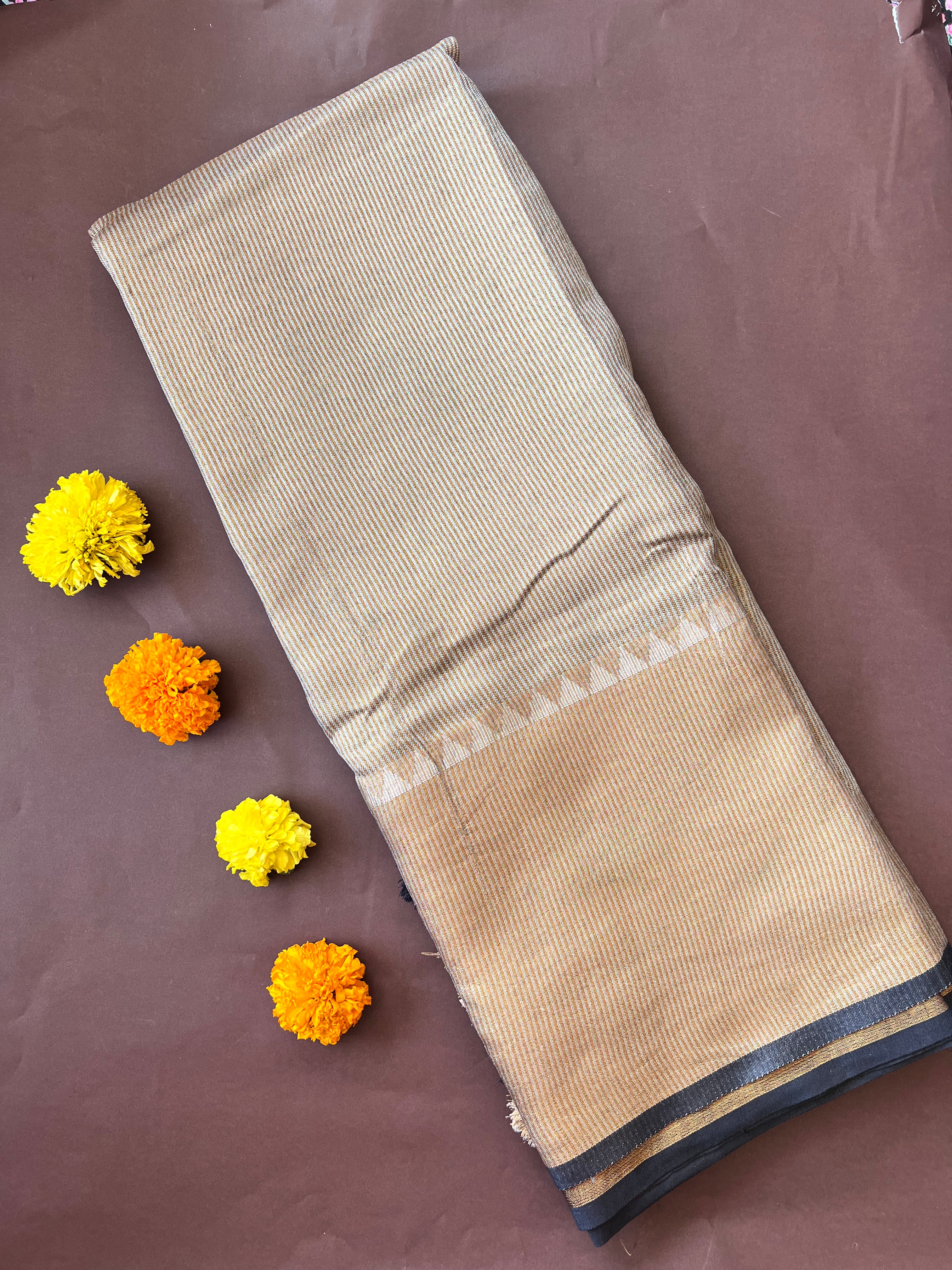 Linen Temple Bliss Saree