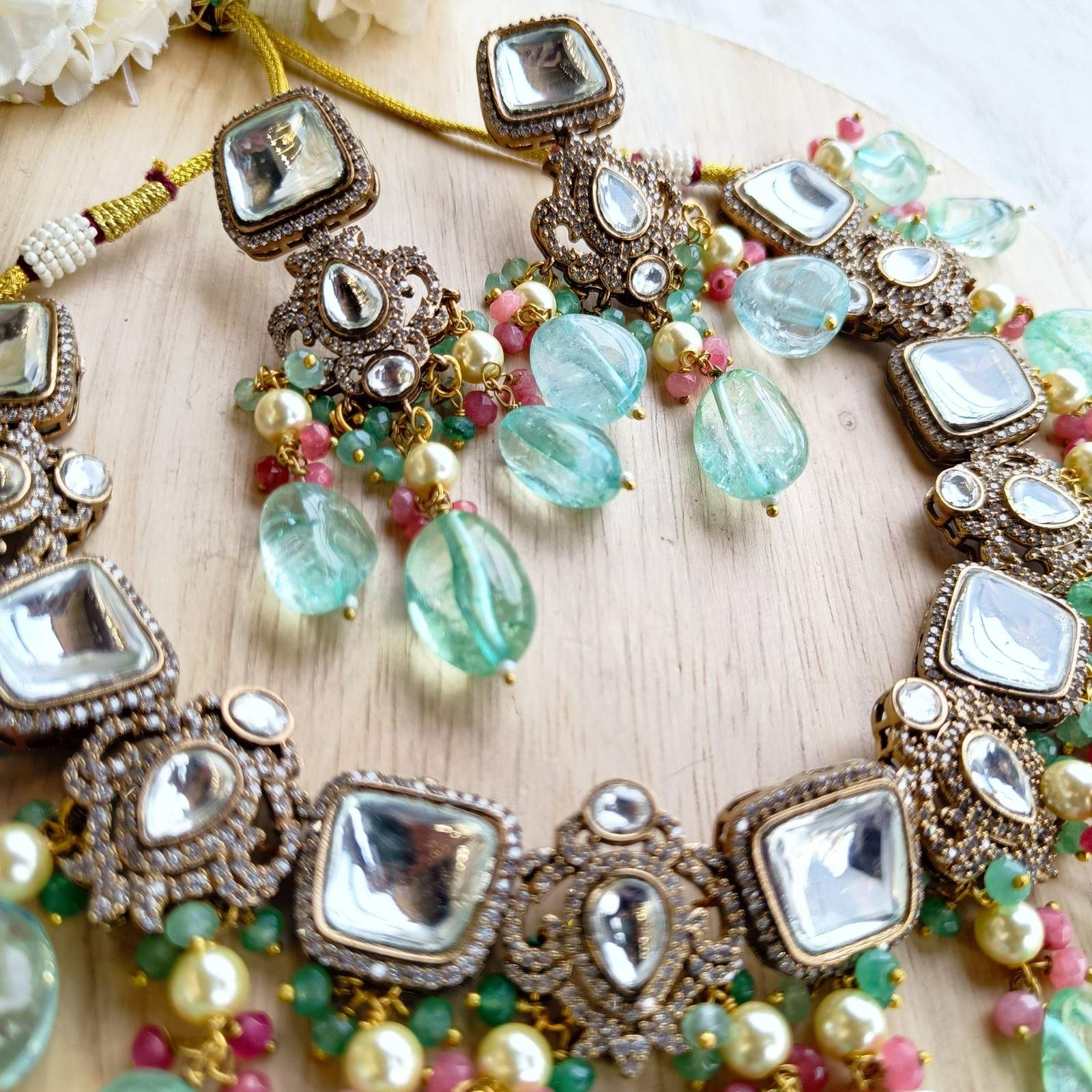 Nayaab zora polki Neckpiece-mint Green