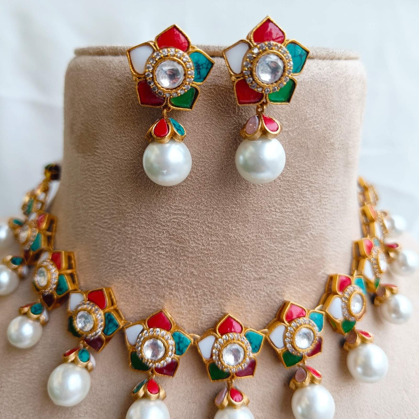 Nayaab Myra polki neckpiece