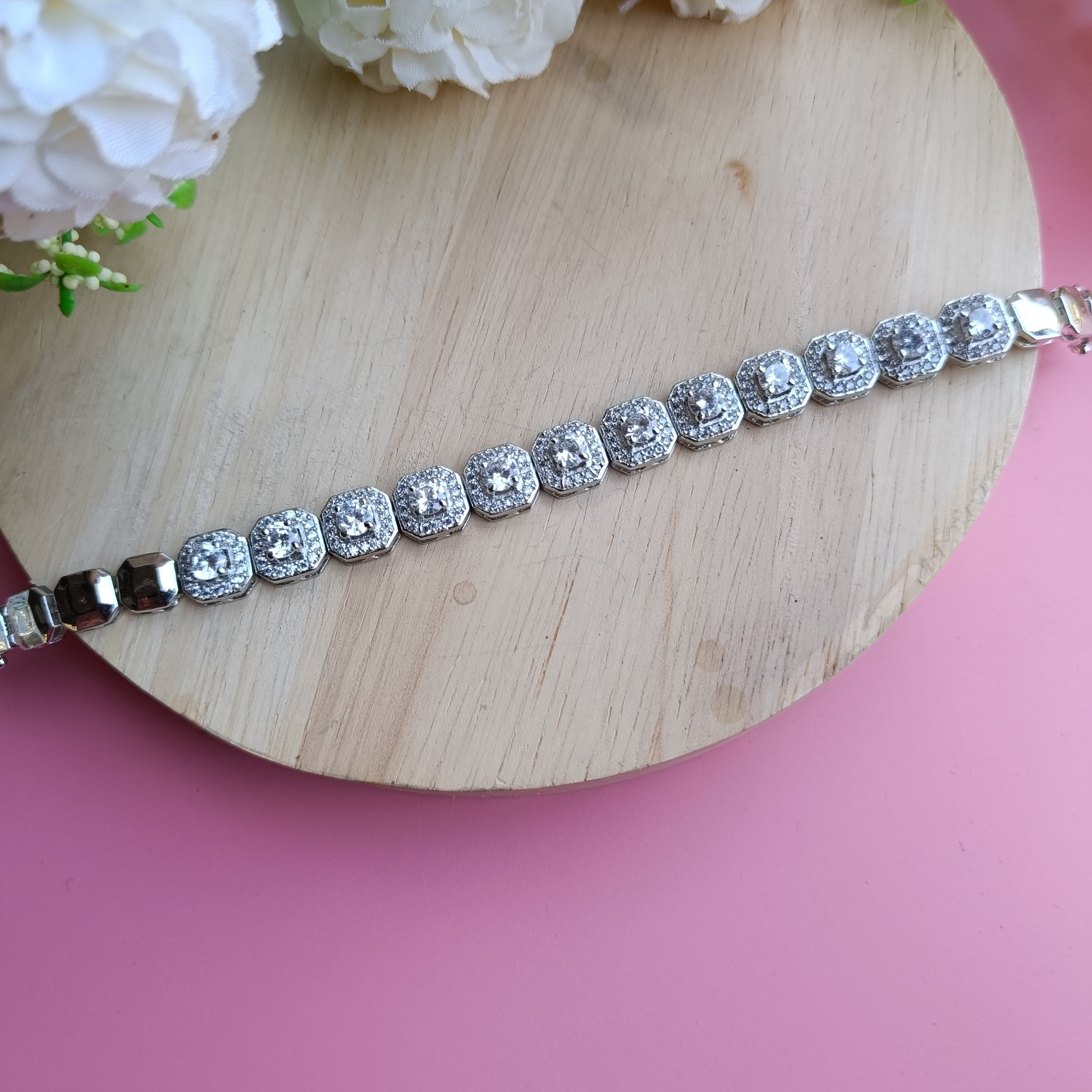 VS Sterling Silver Bracelet 2015