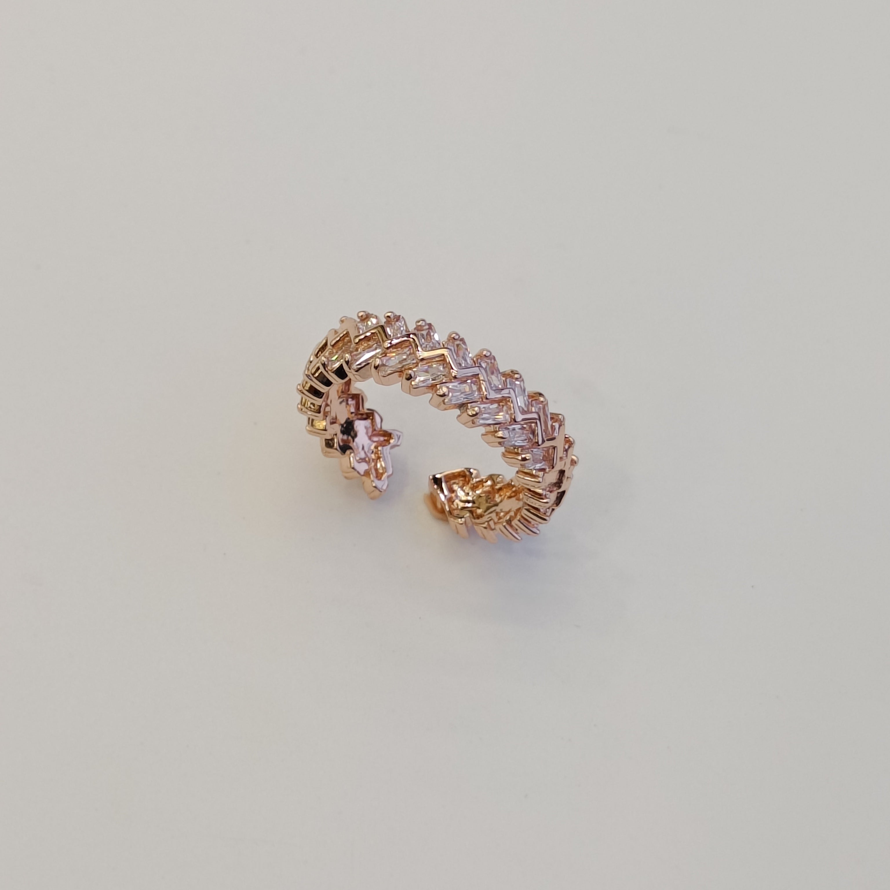 Layla Ring 1073 - Adjustable