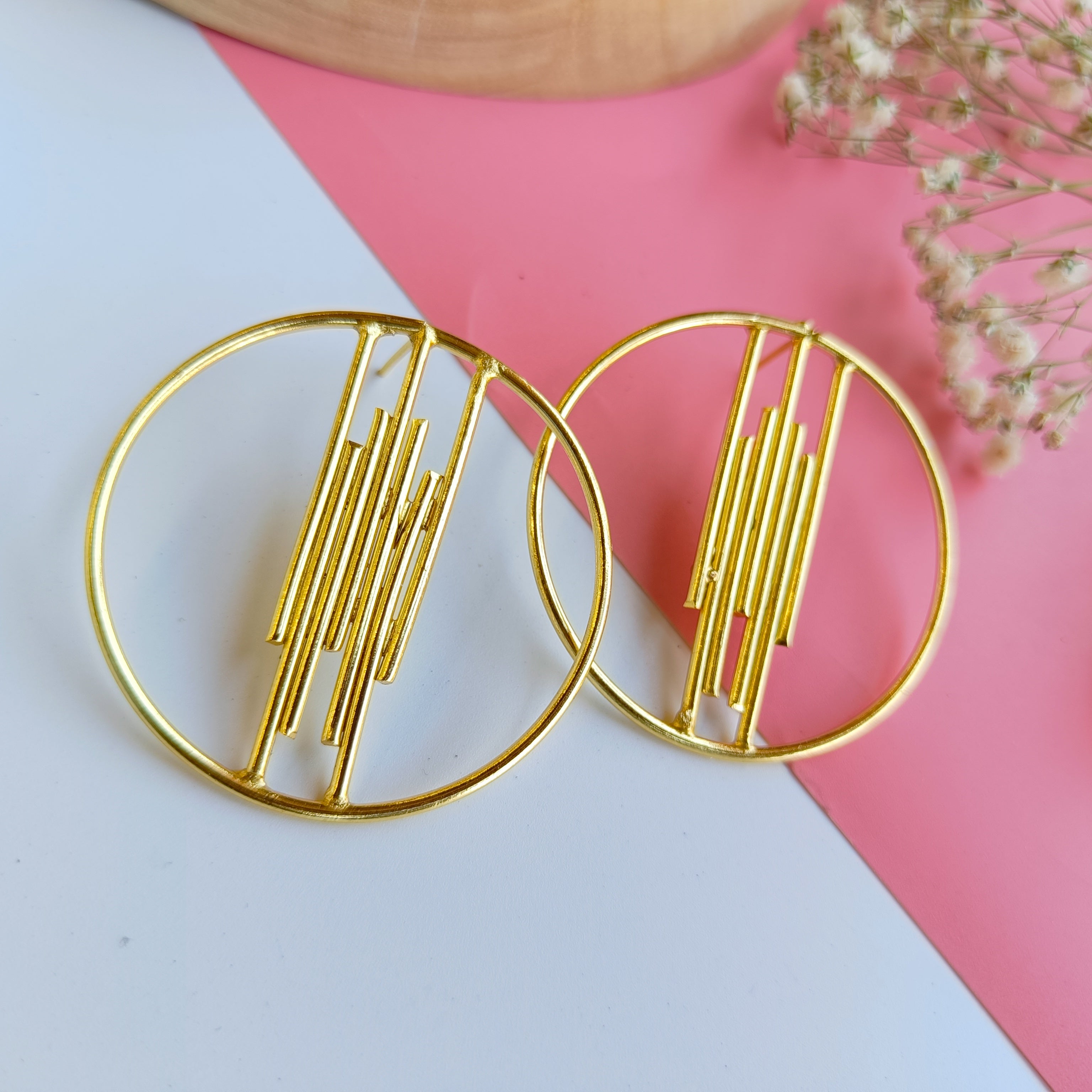 Layla Lyra Gold Earrings