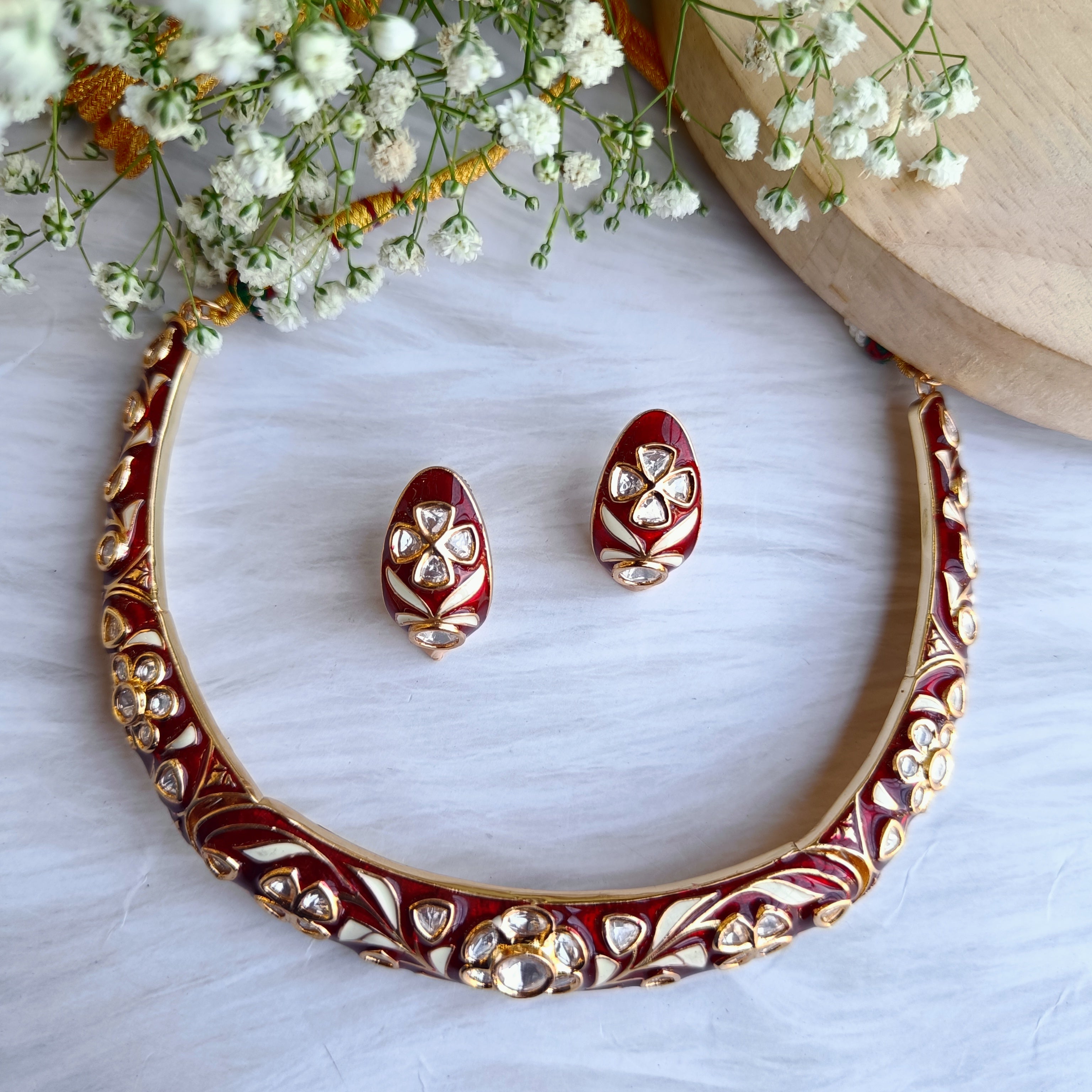 Nayaab misva Neckpiece