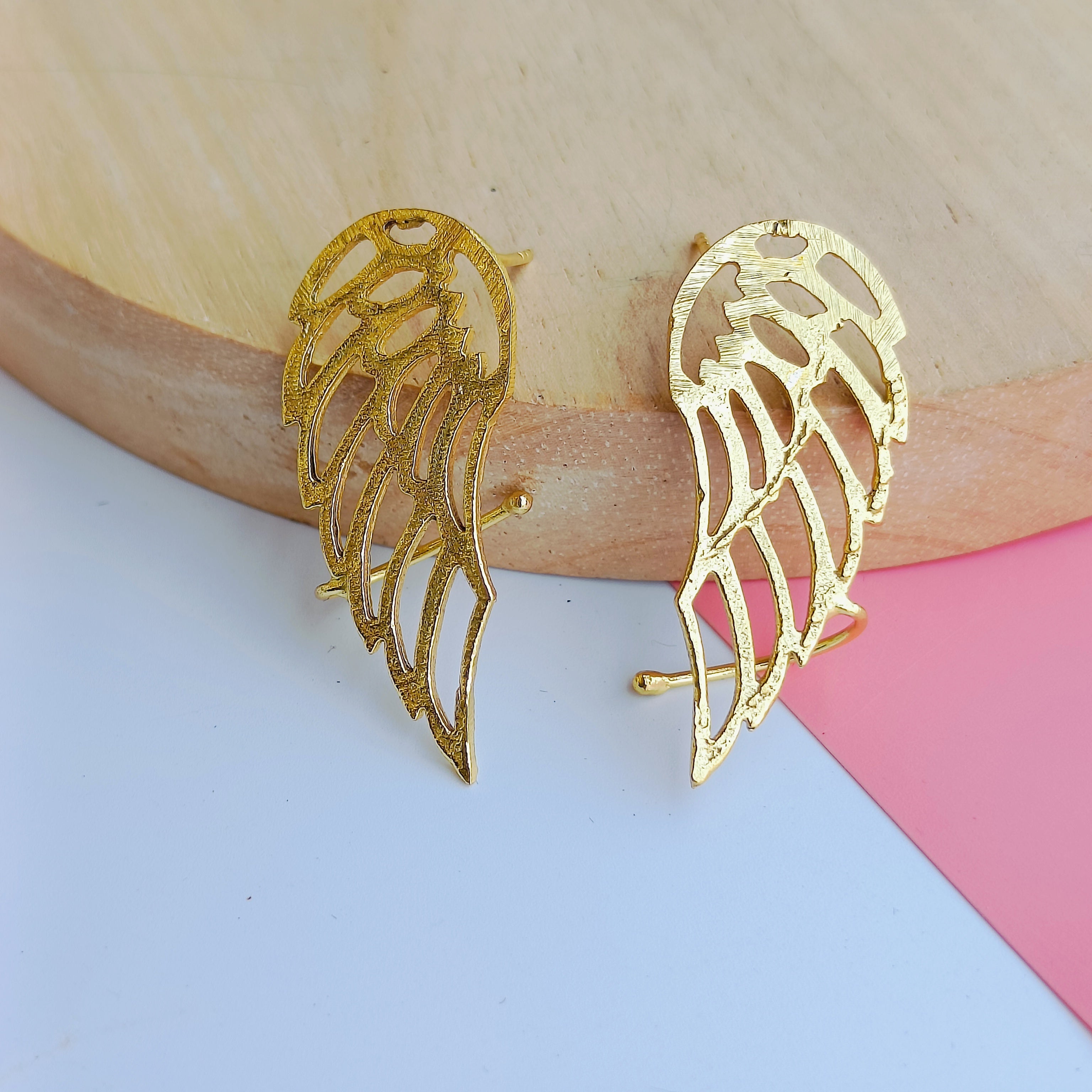 Layla fairy Gold Earcuff