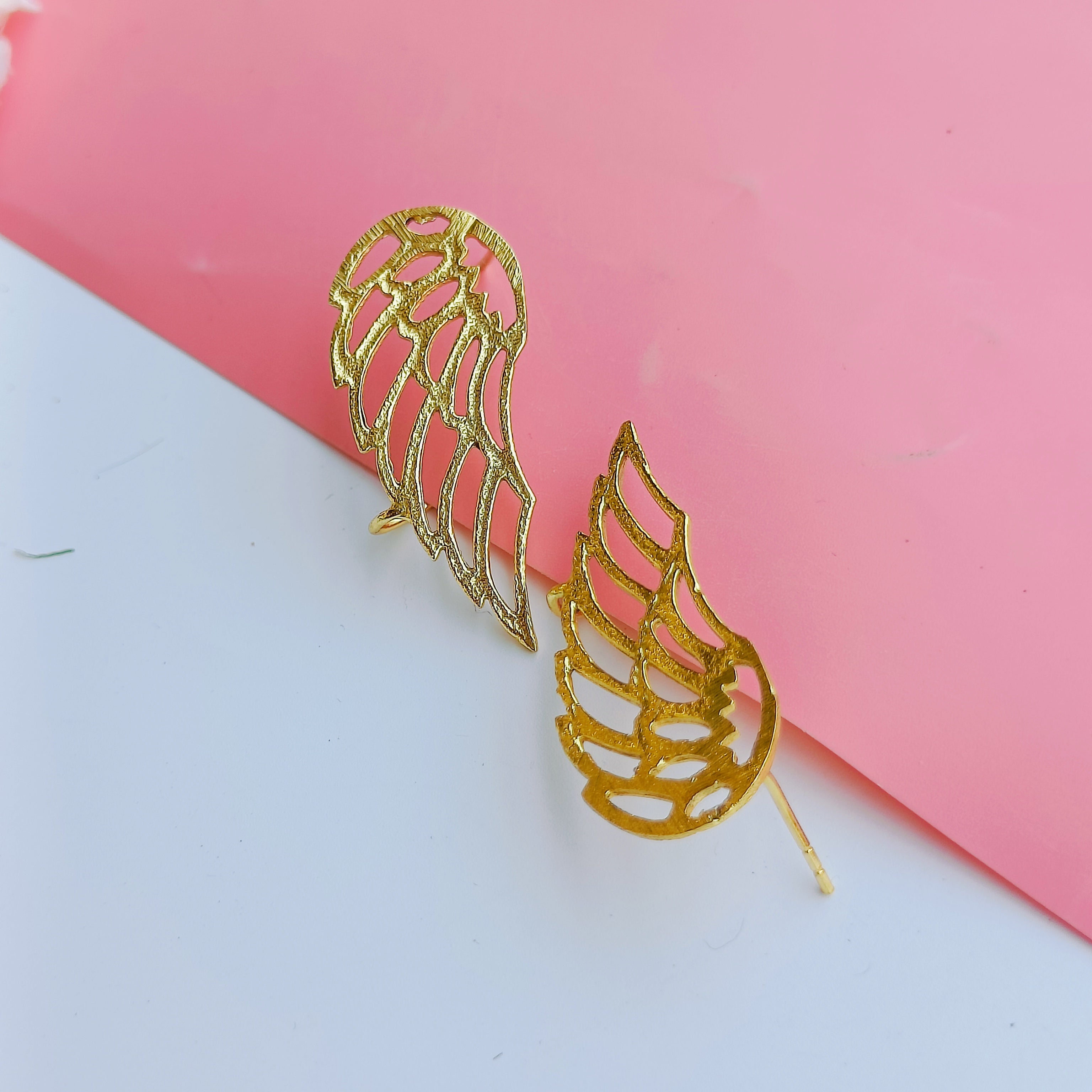 Layla fairy Gold Earcuff