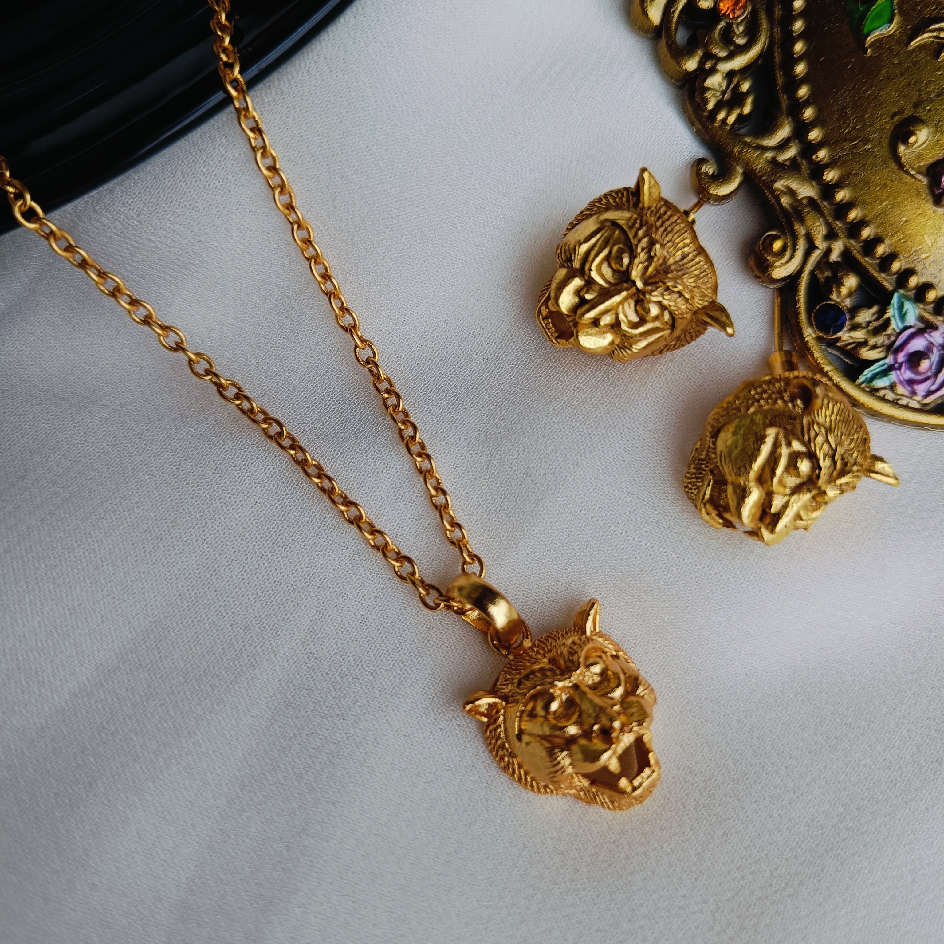 Layla Lion King Gold Neckchain