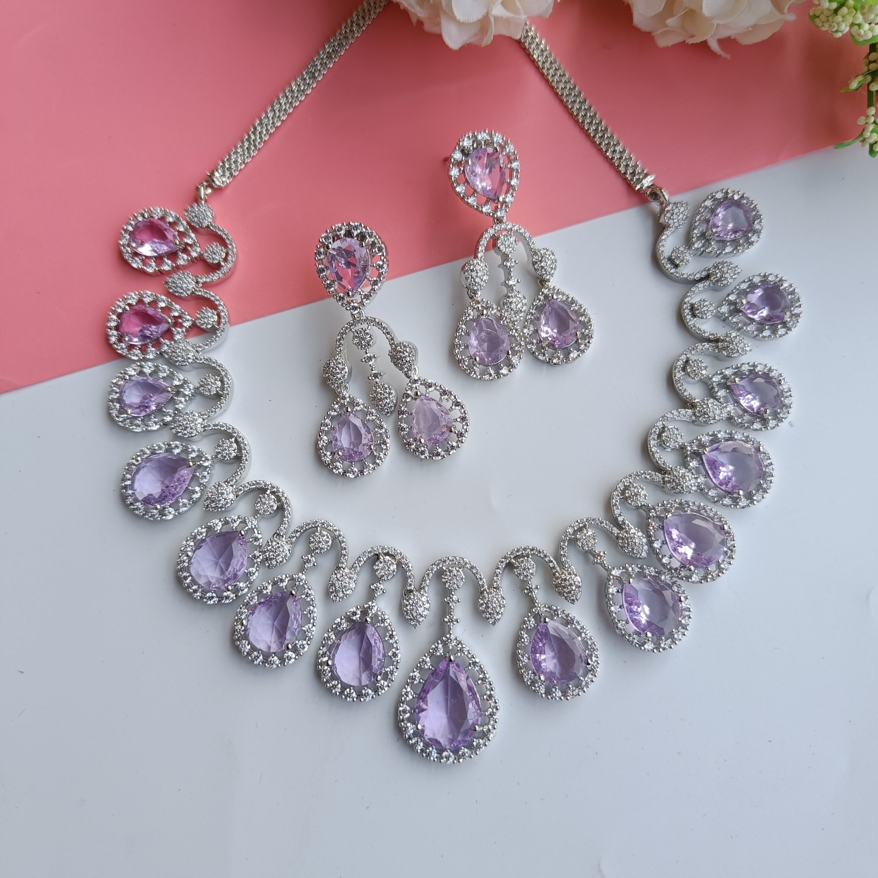 Ad Alina Neckpiece