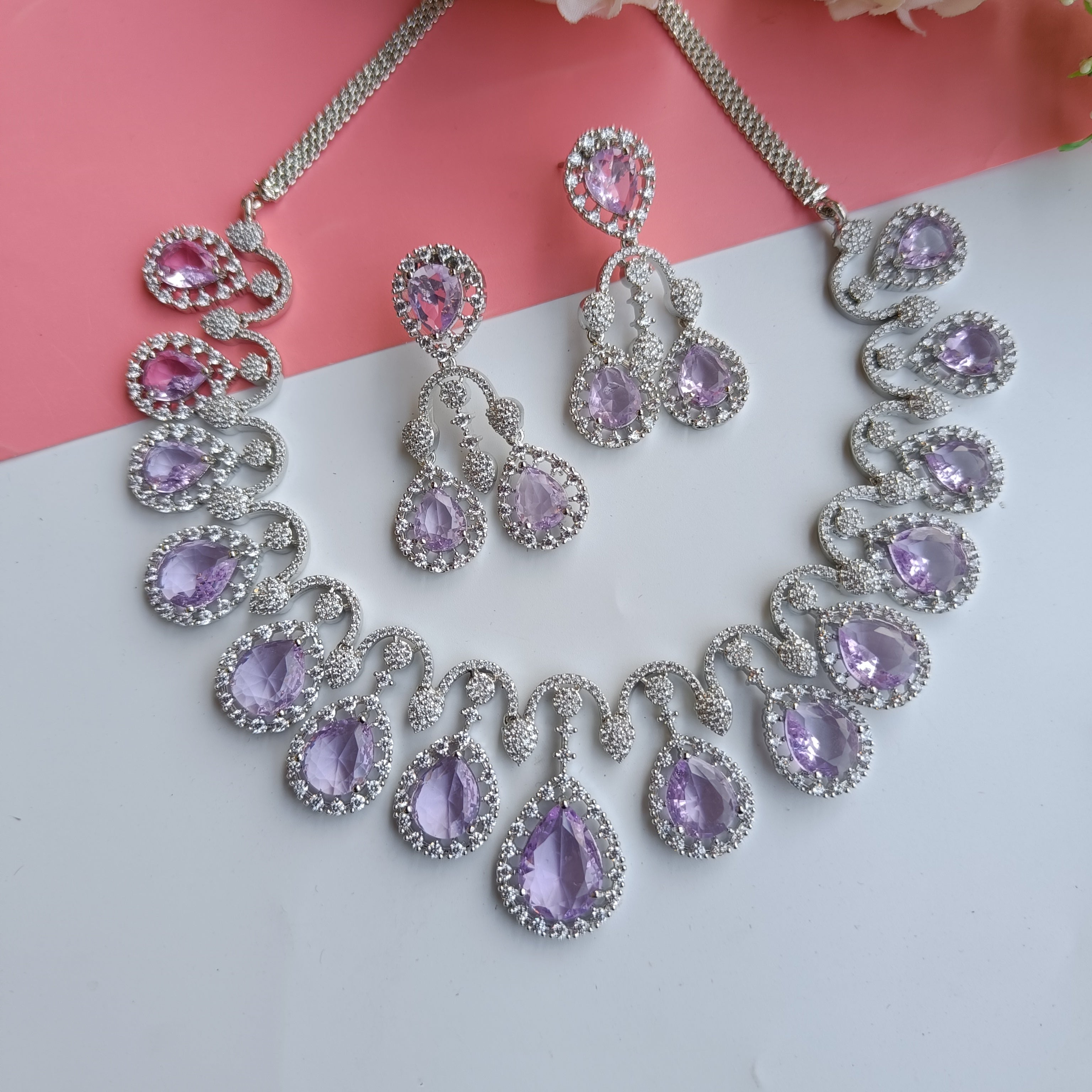 Ad Alina Neckpiece