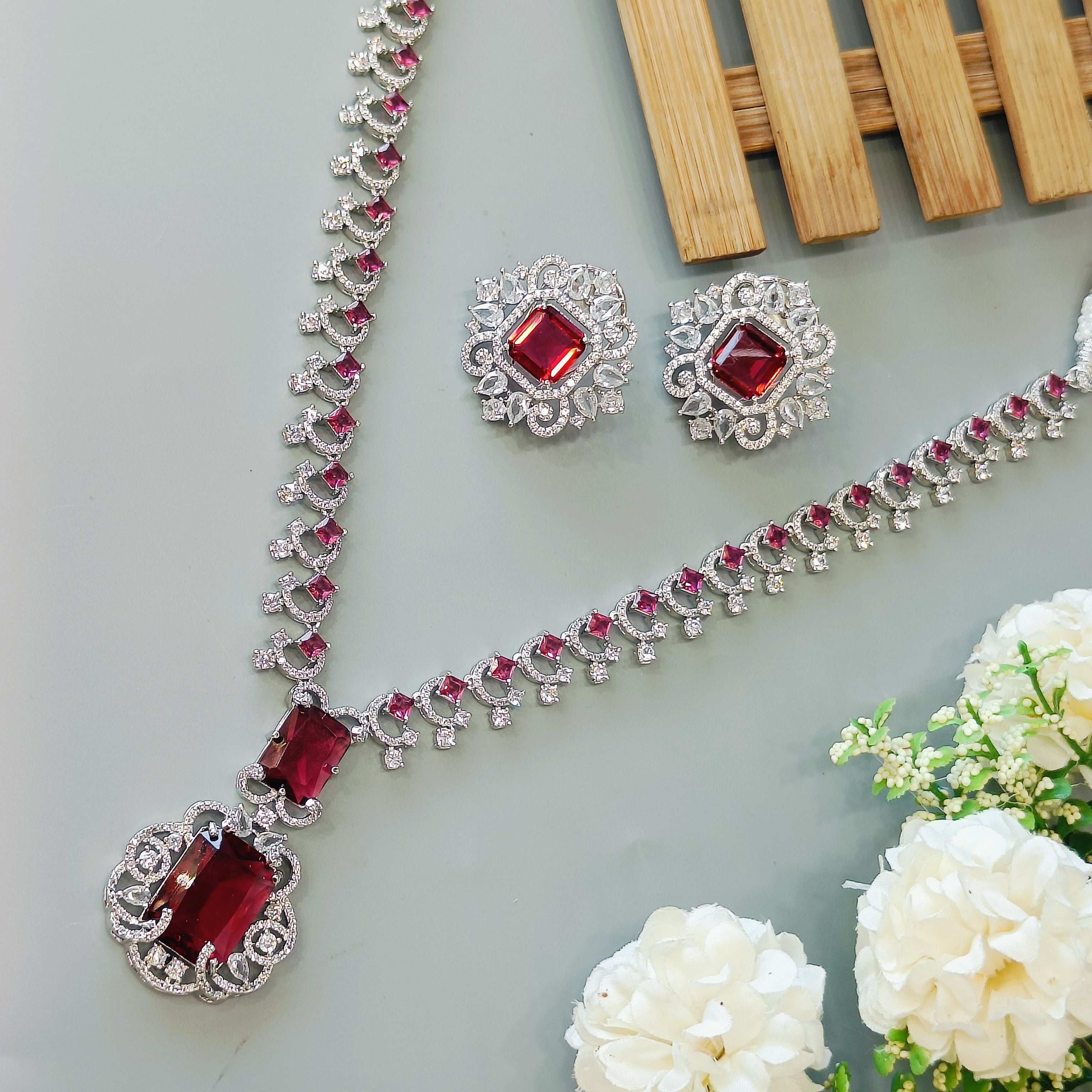 Ad Neeta Ambani Neckpiece