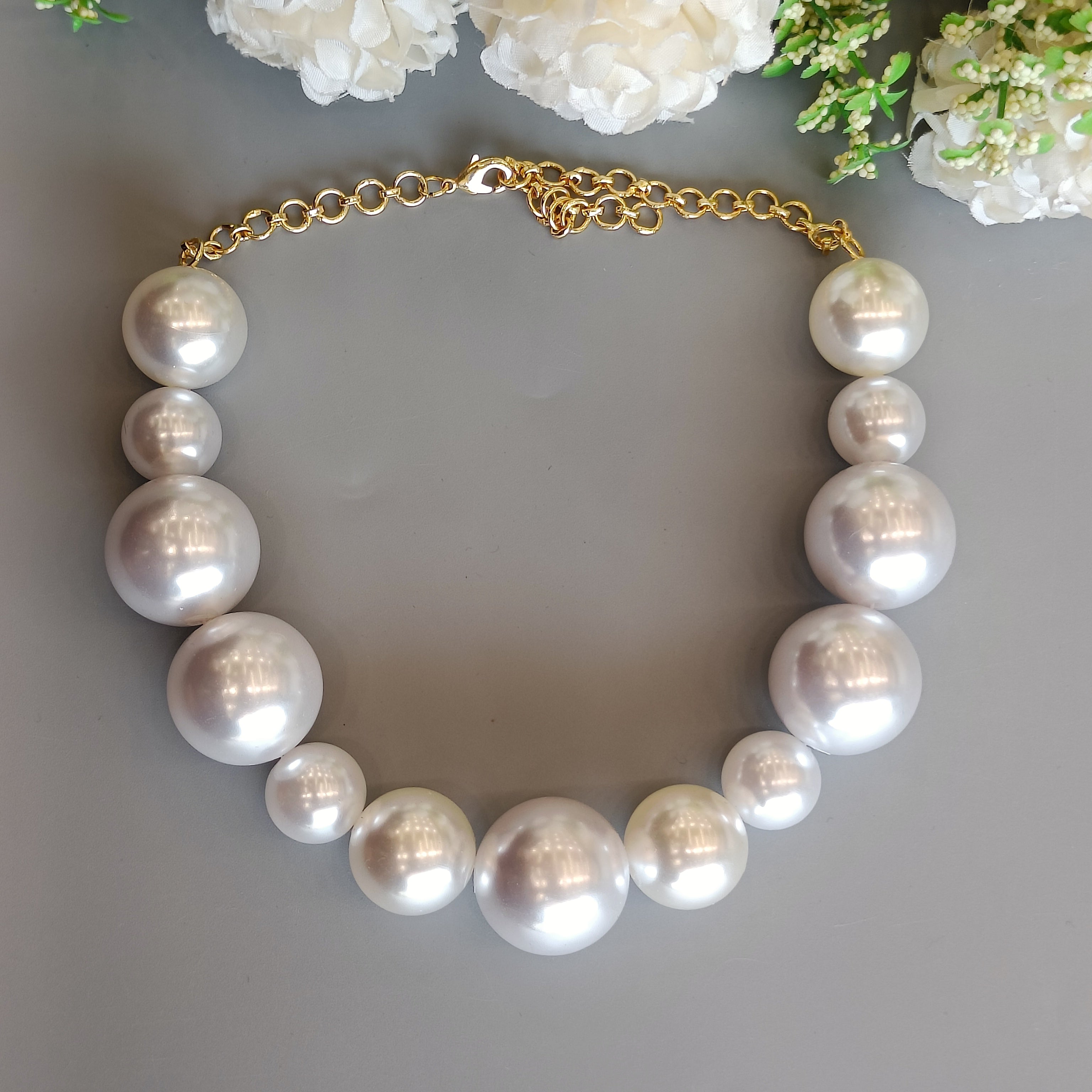 Layla Ellen Pearl Neckpiece