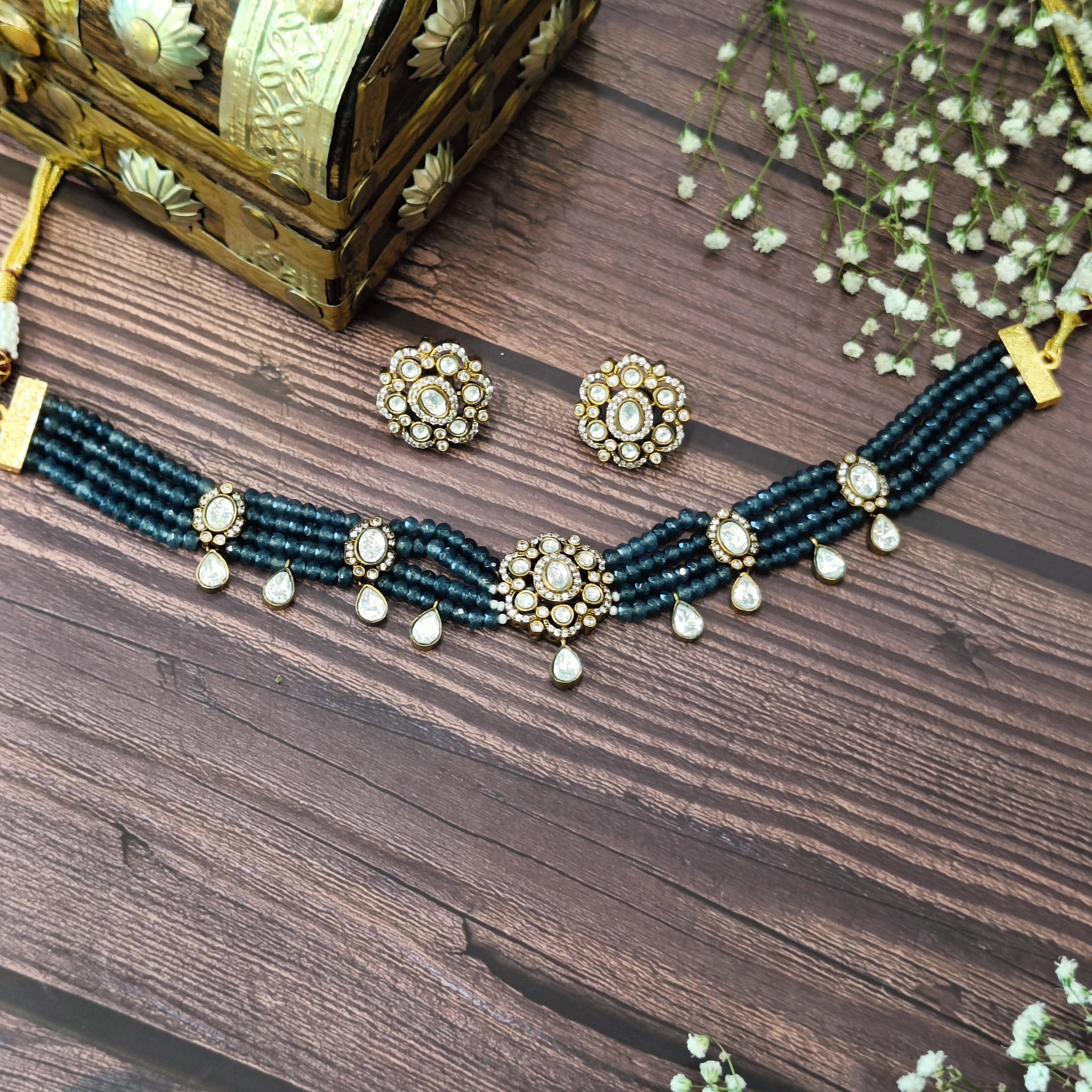 Nayaab Hina polki choker