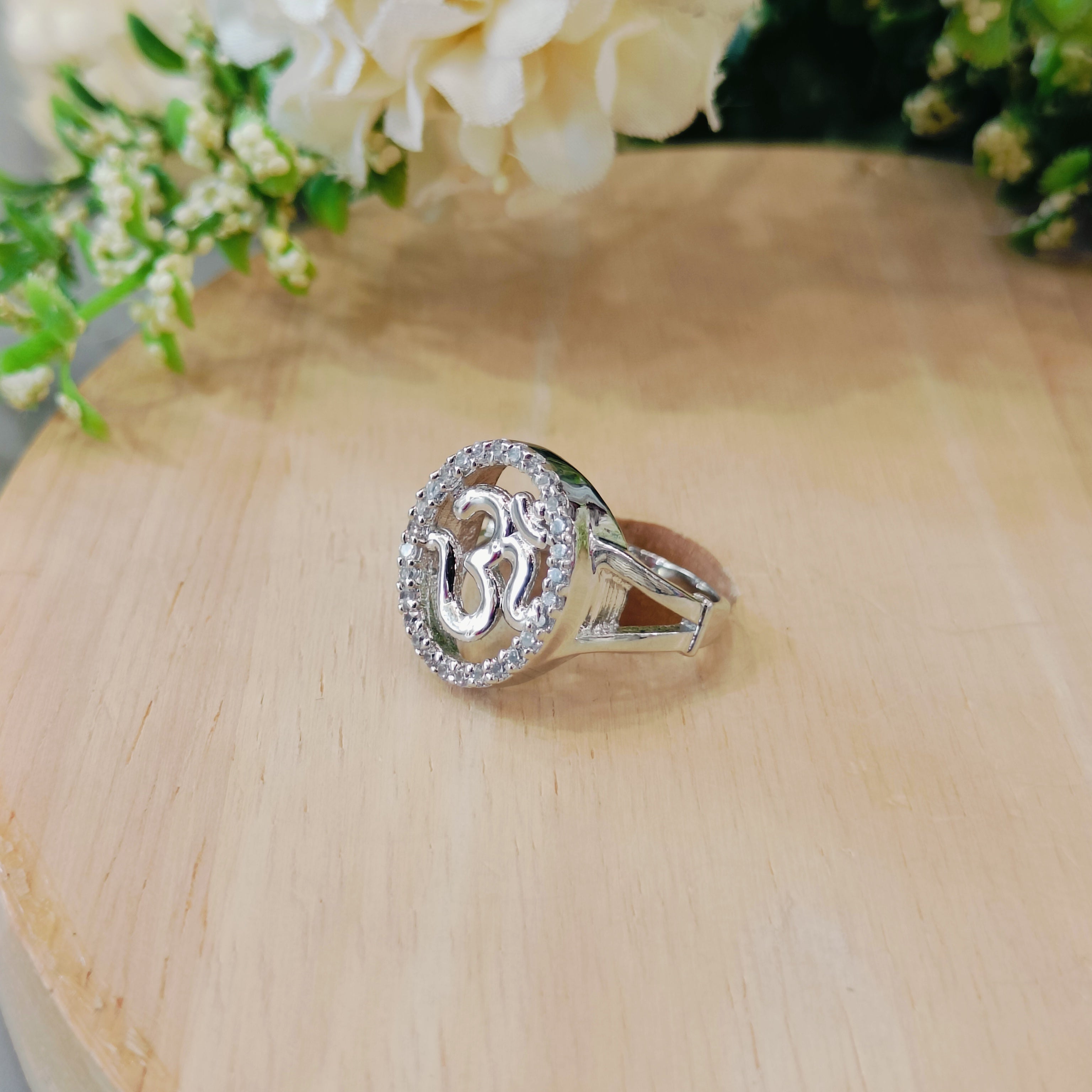 Vs Sterling Silver Cocktail Ring 187 5g