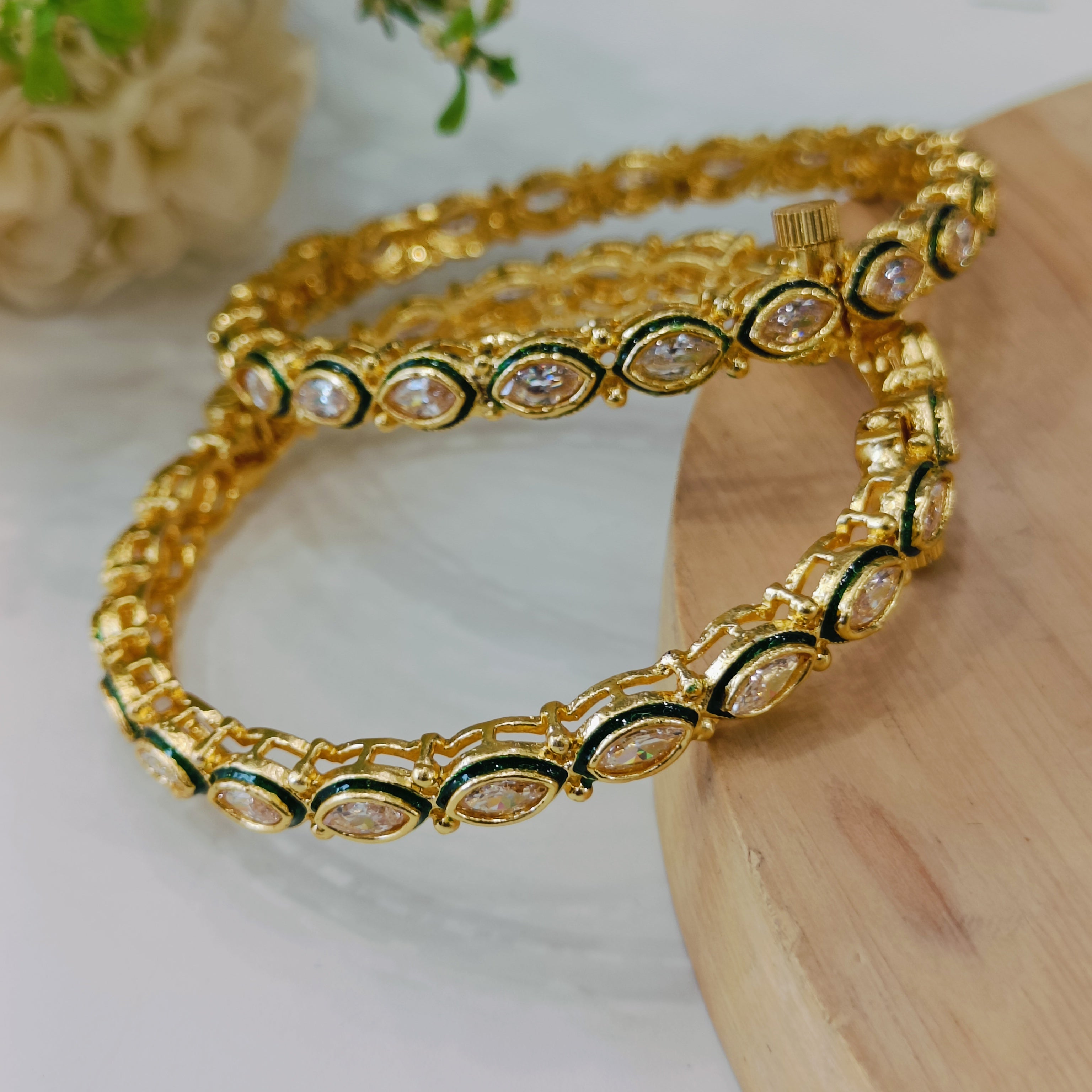 Nayaab Subi Bangle