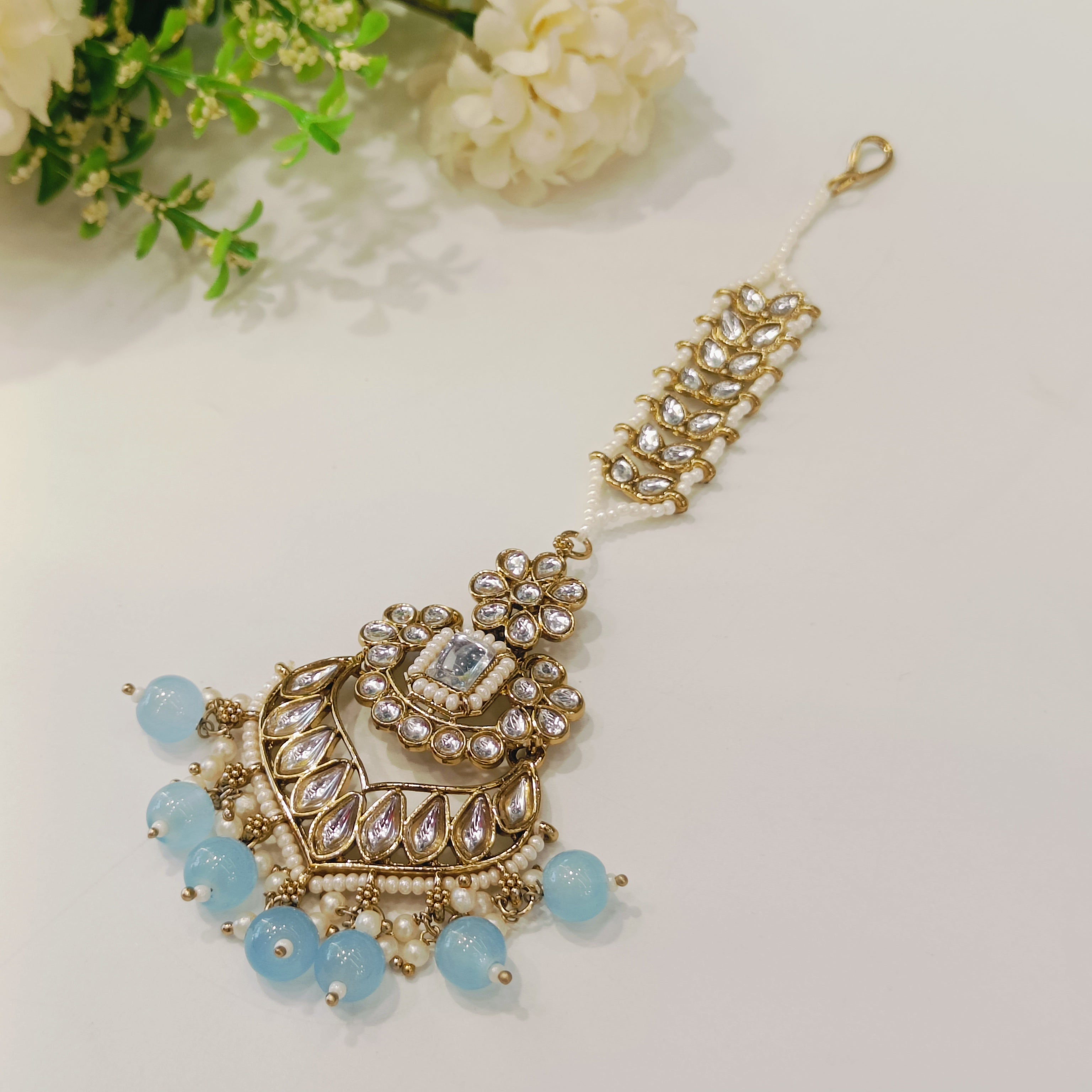 Nayaab Sara Earring with tikka