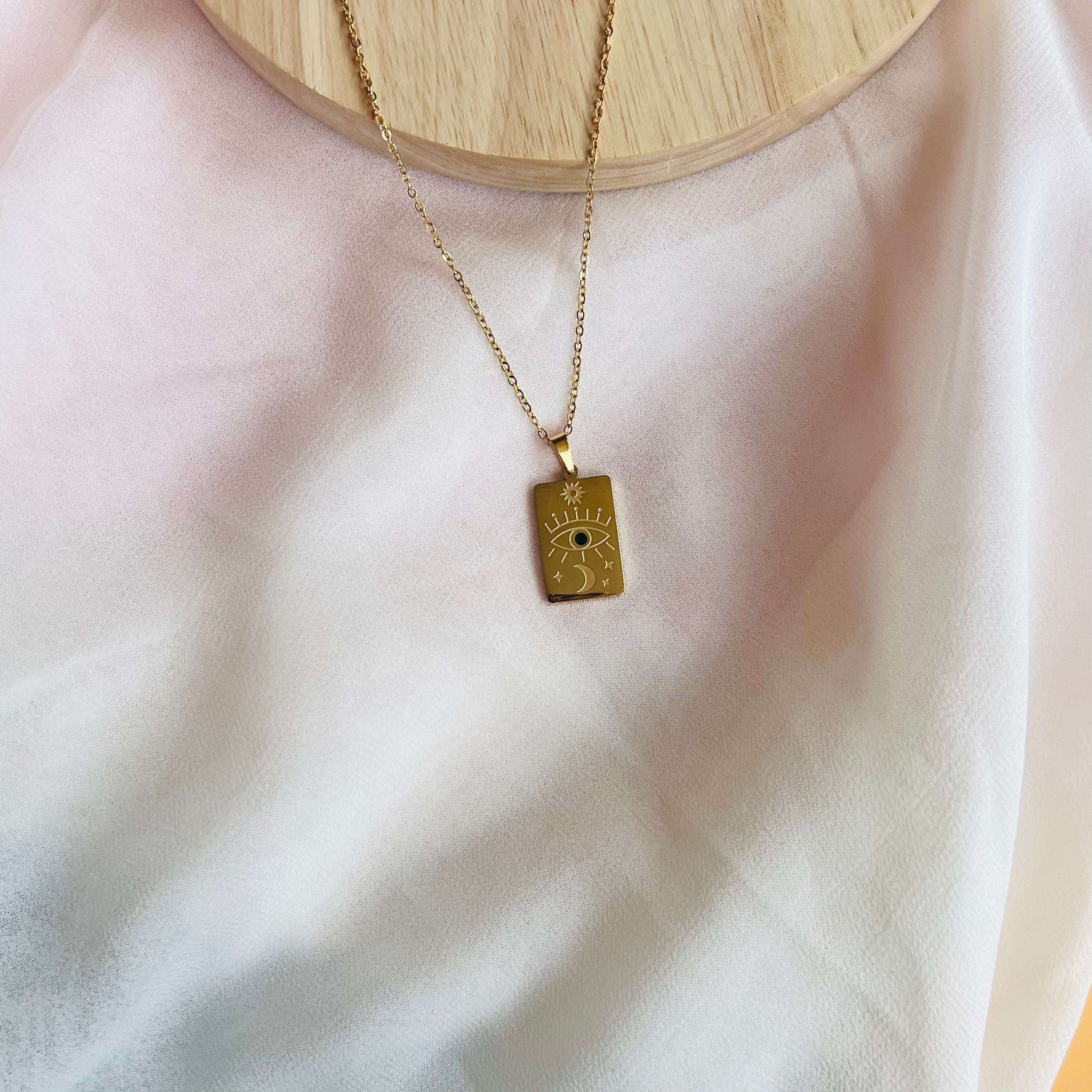 Layla Neckchain 1511 velvet box by shweta