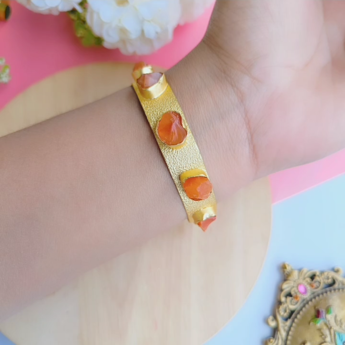 Layla Tulip Gold Bracelet