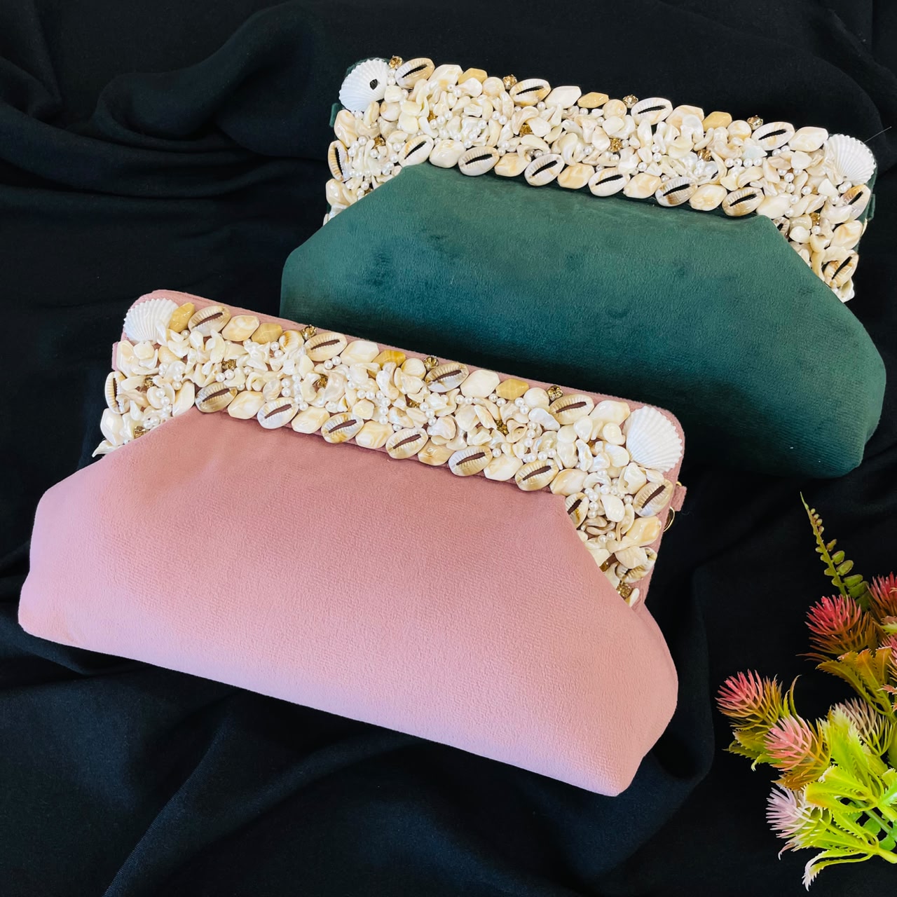 VS Avani Clutch