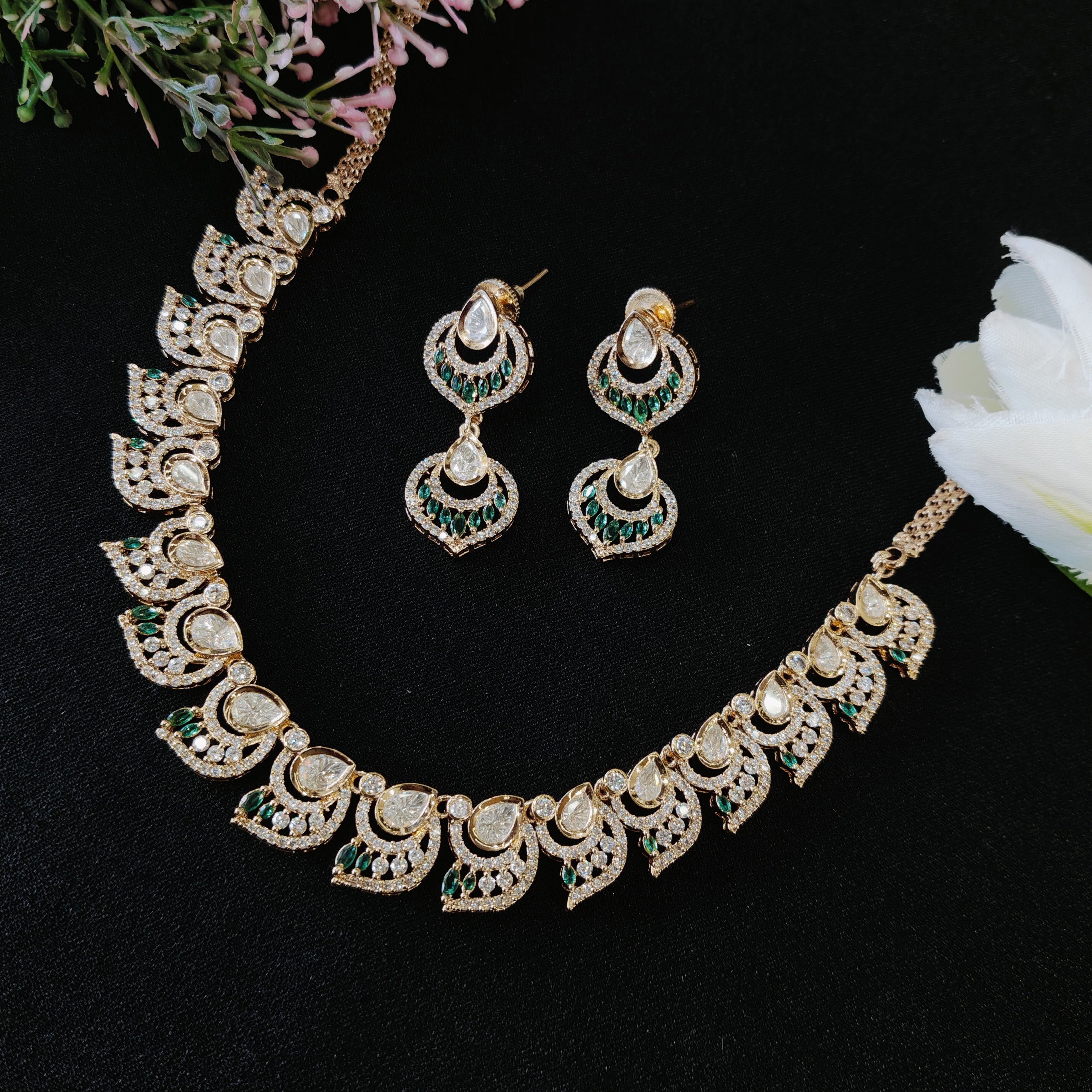 Nayaab tanvi polki neckpiece