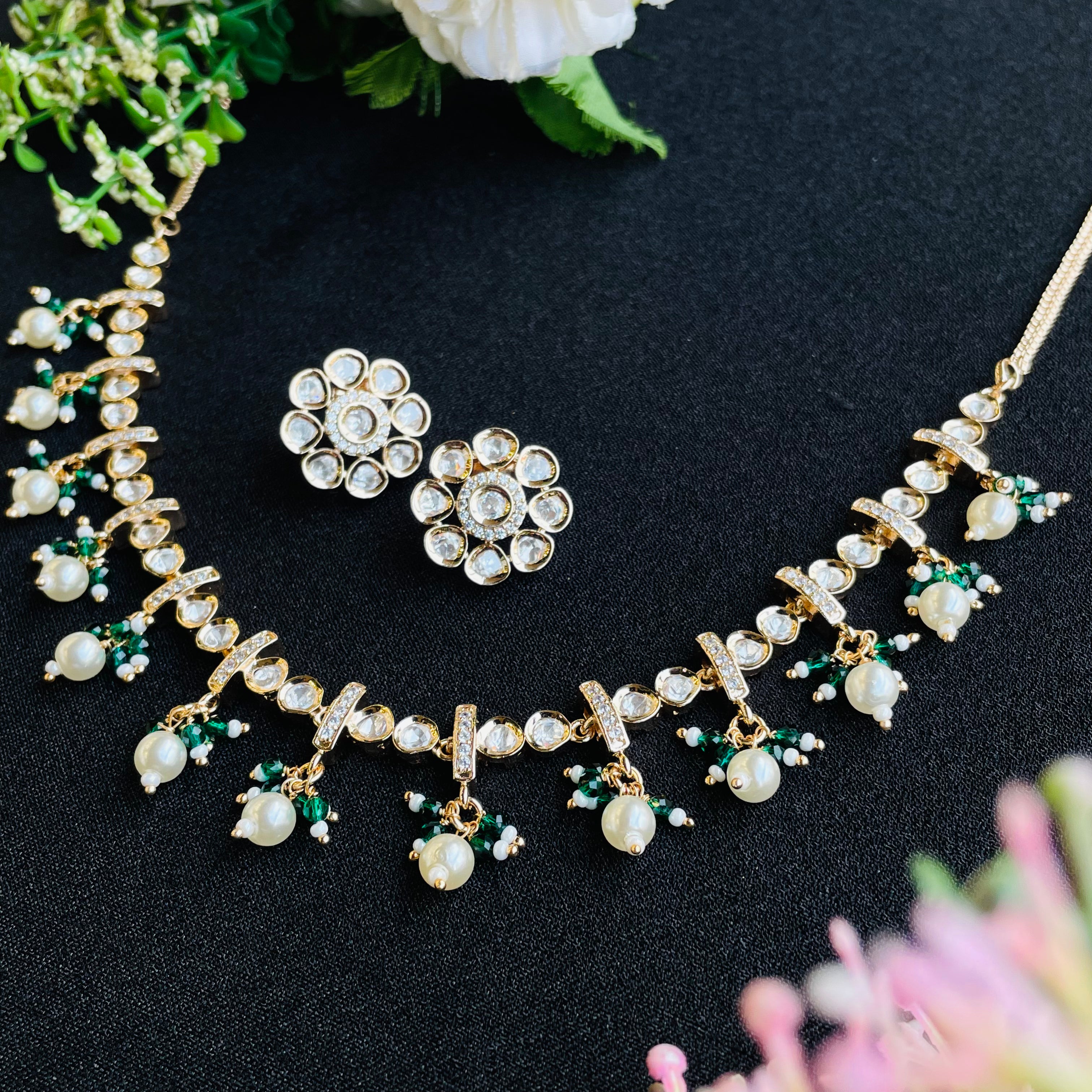 Nayaab devika polki neckpiece