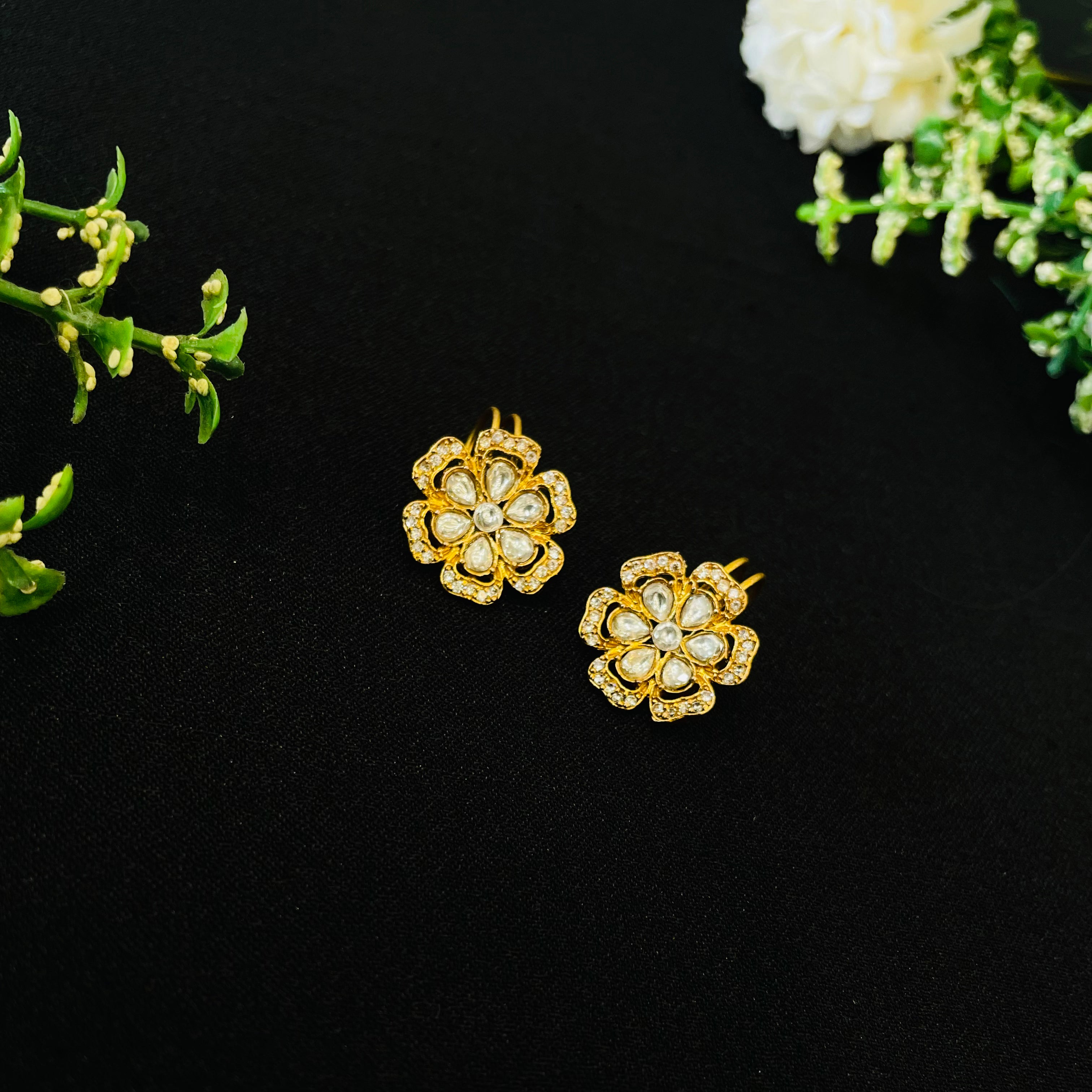 Nayaab Deepali bugadi/earclip