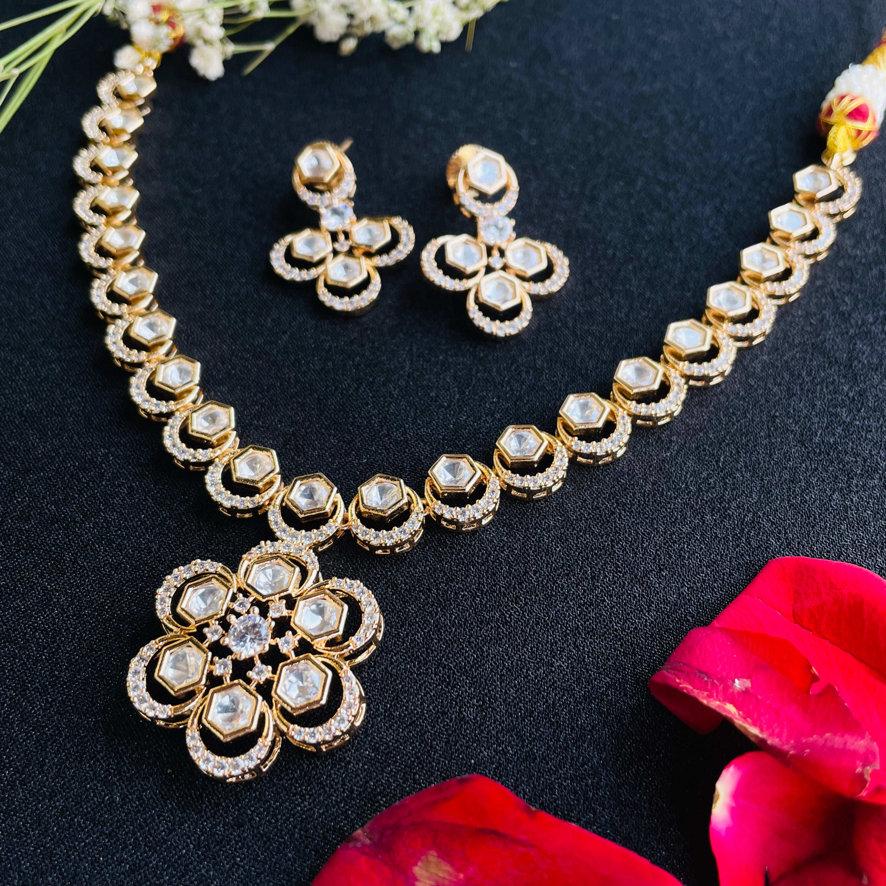 Nayaab barkha Polki Neckpiece