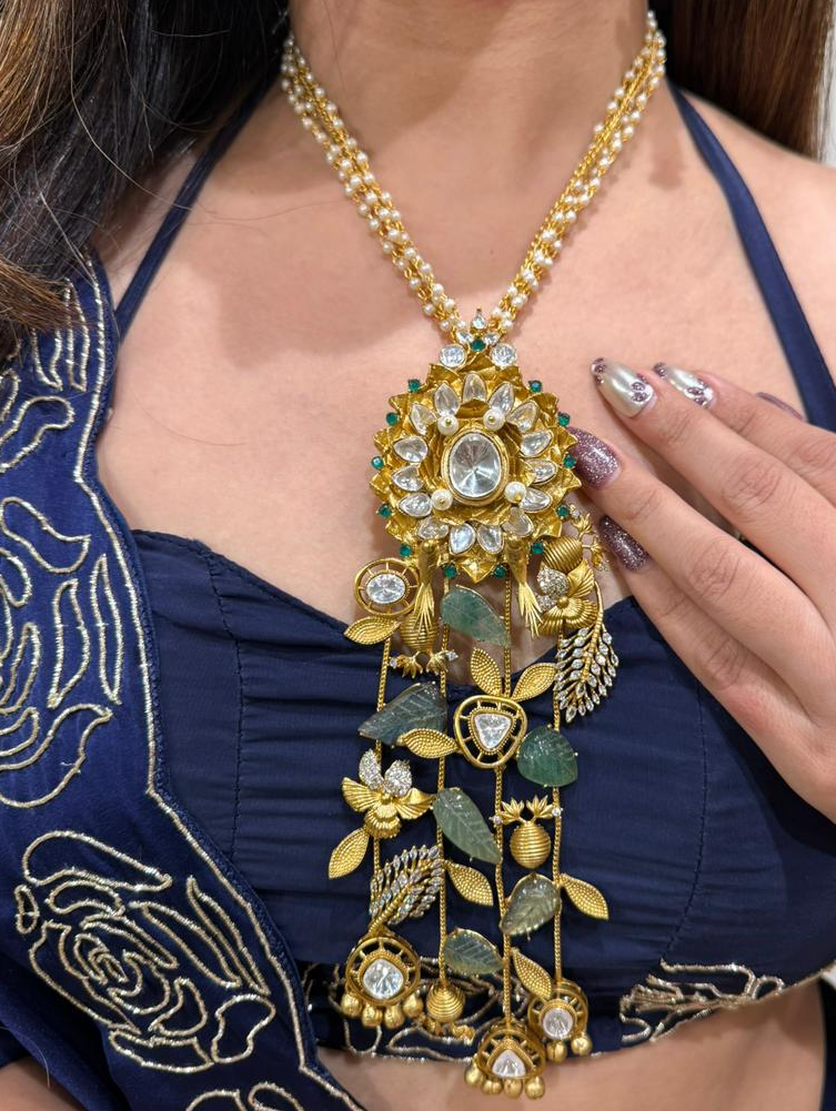 Nayaab Meher Polki Long Neckpiece