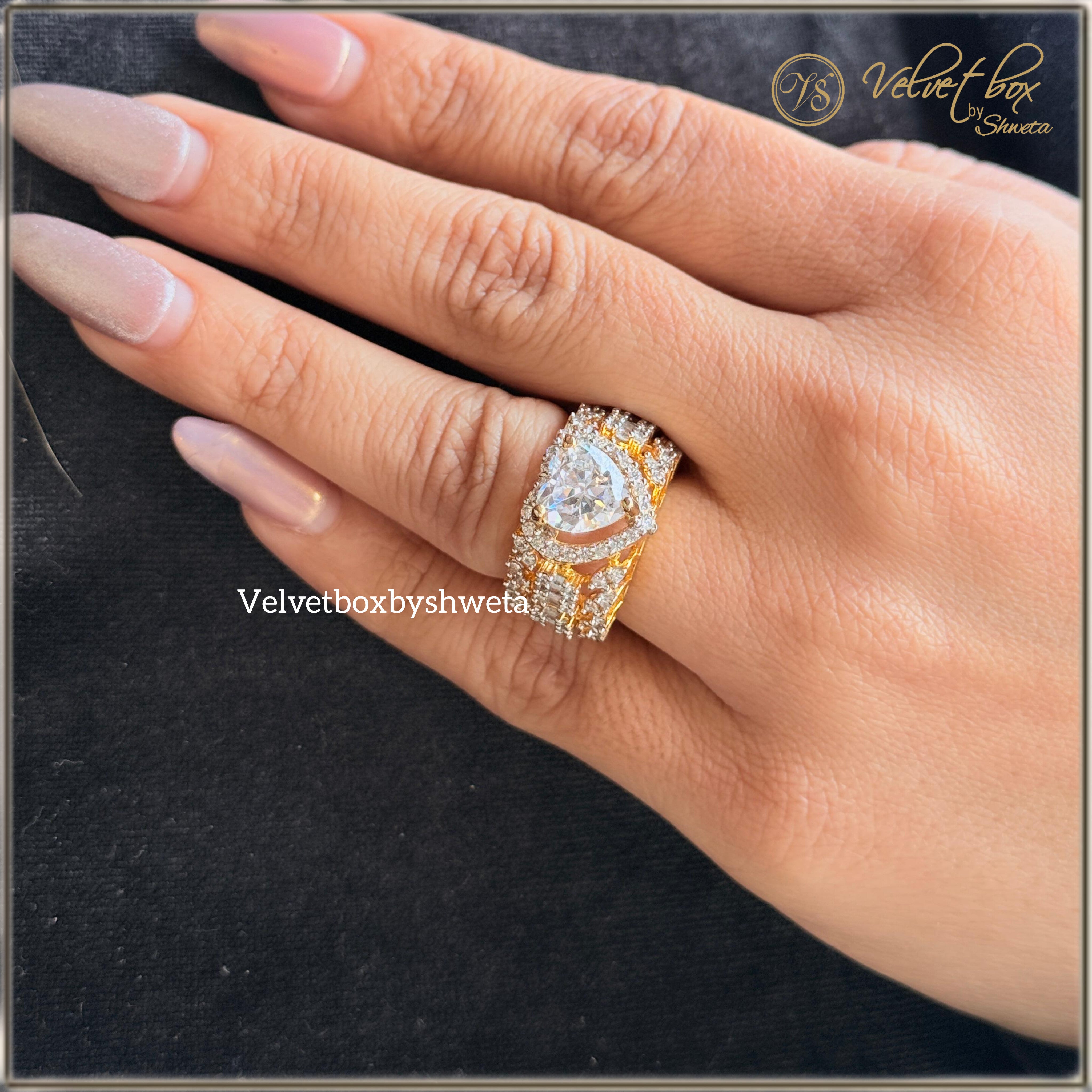 VS Sterling Silver Cocktail Ring 062 9g