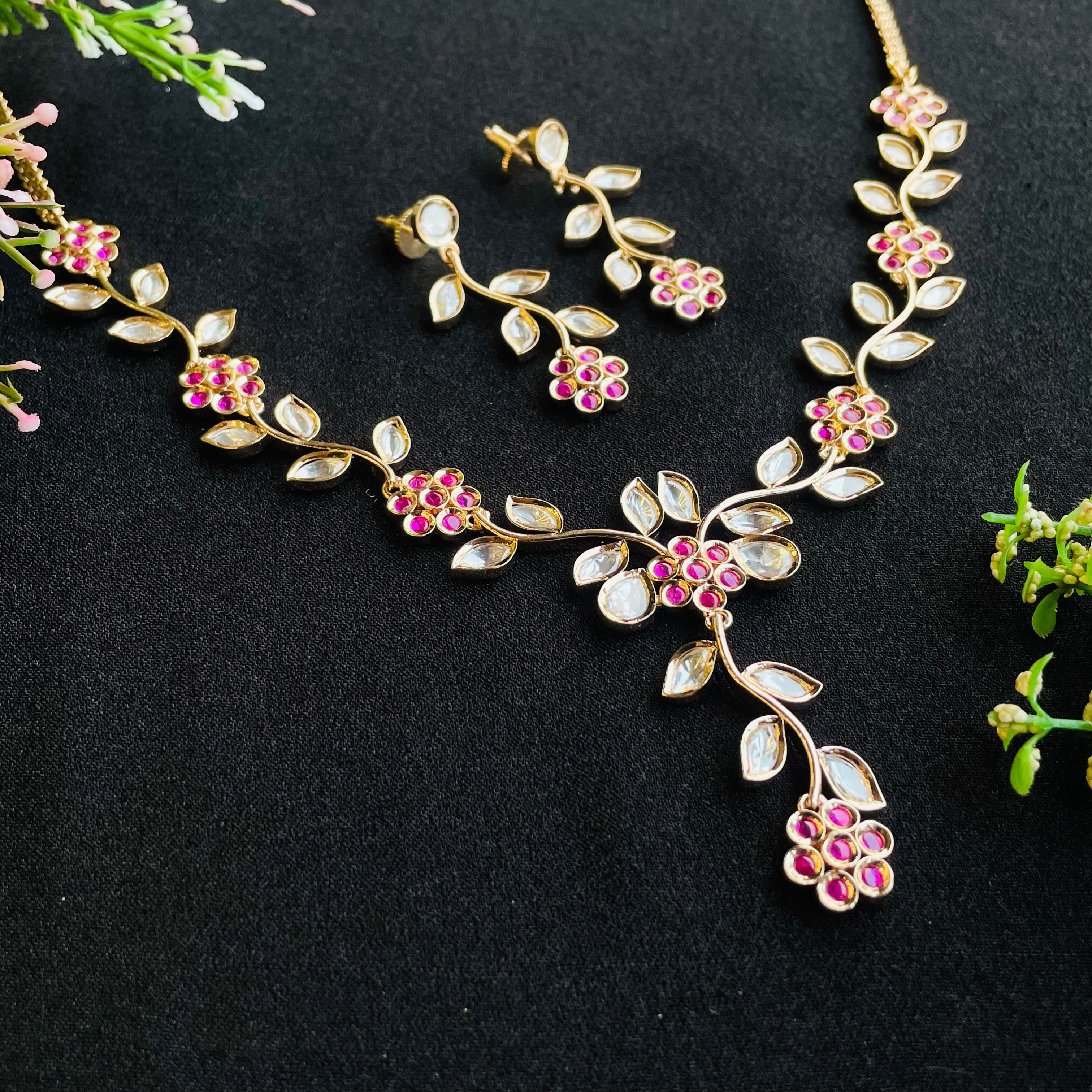 Nayaab ananya Polki Neckpiece