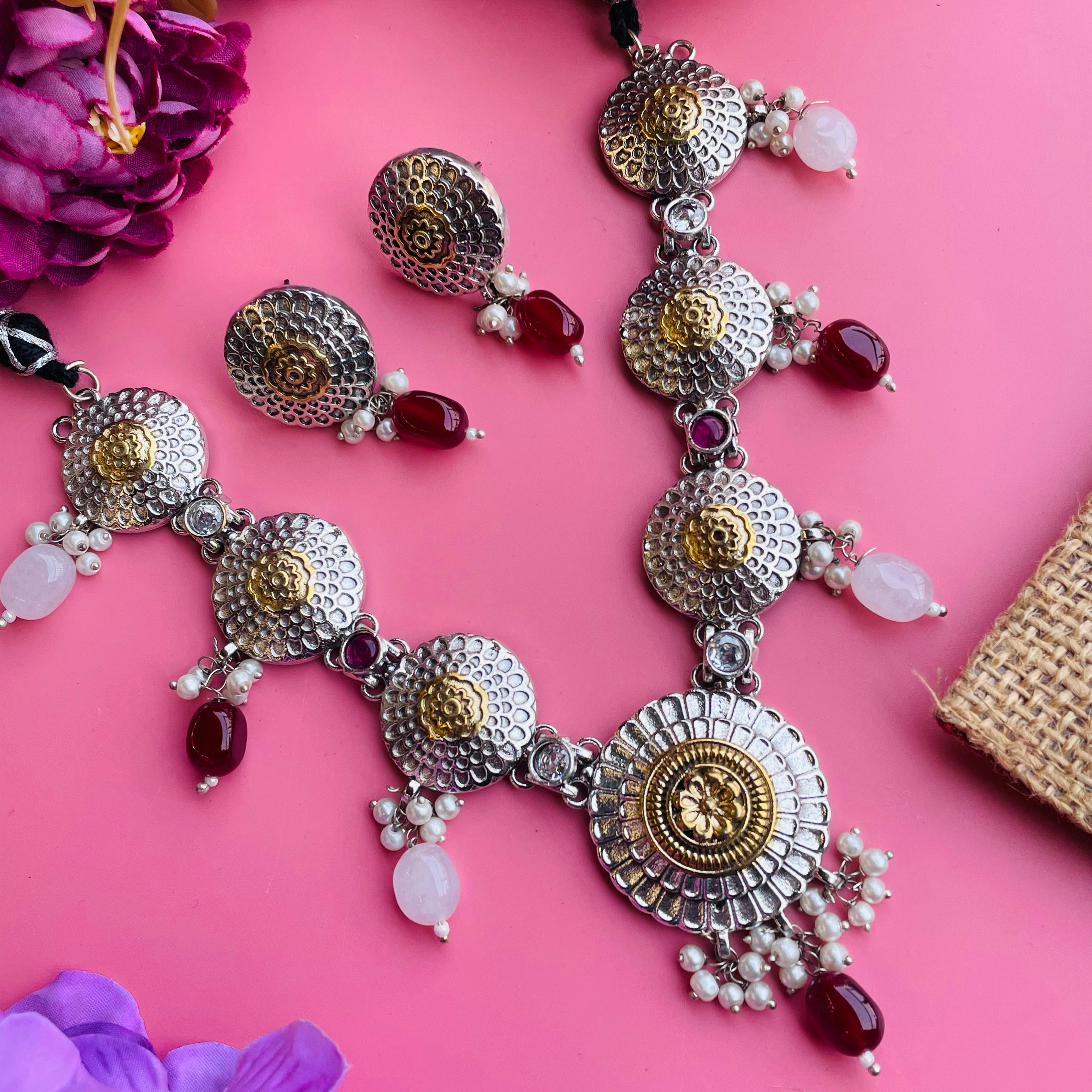 Inara myara neckpiece