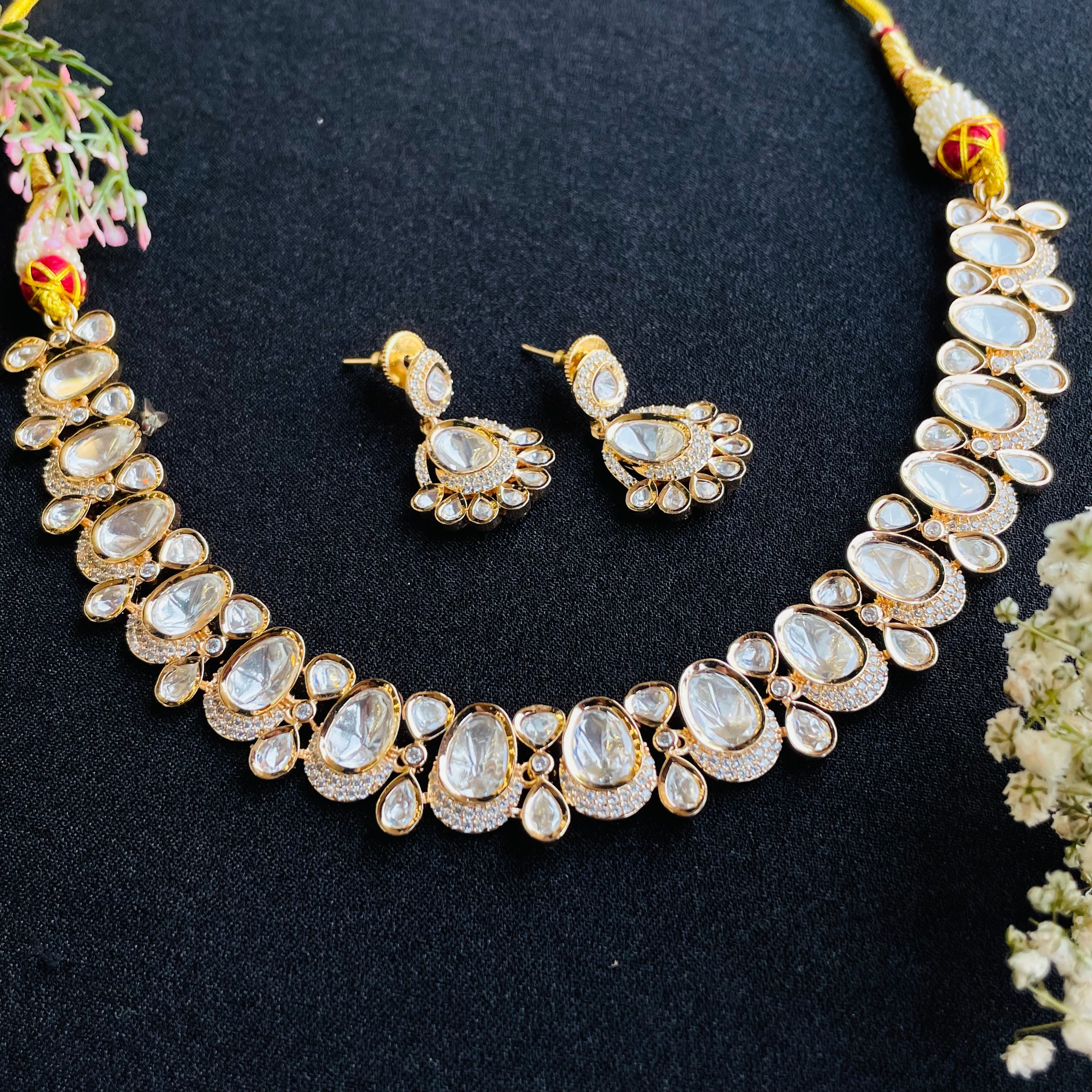 Nayaab mahi polki Neckpiece