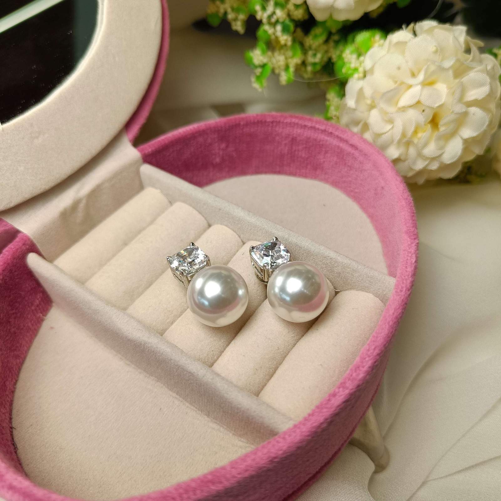 Ad Jiya pearl studs Velvet box by Shweta