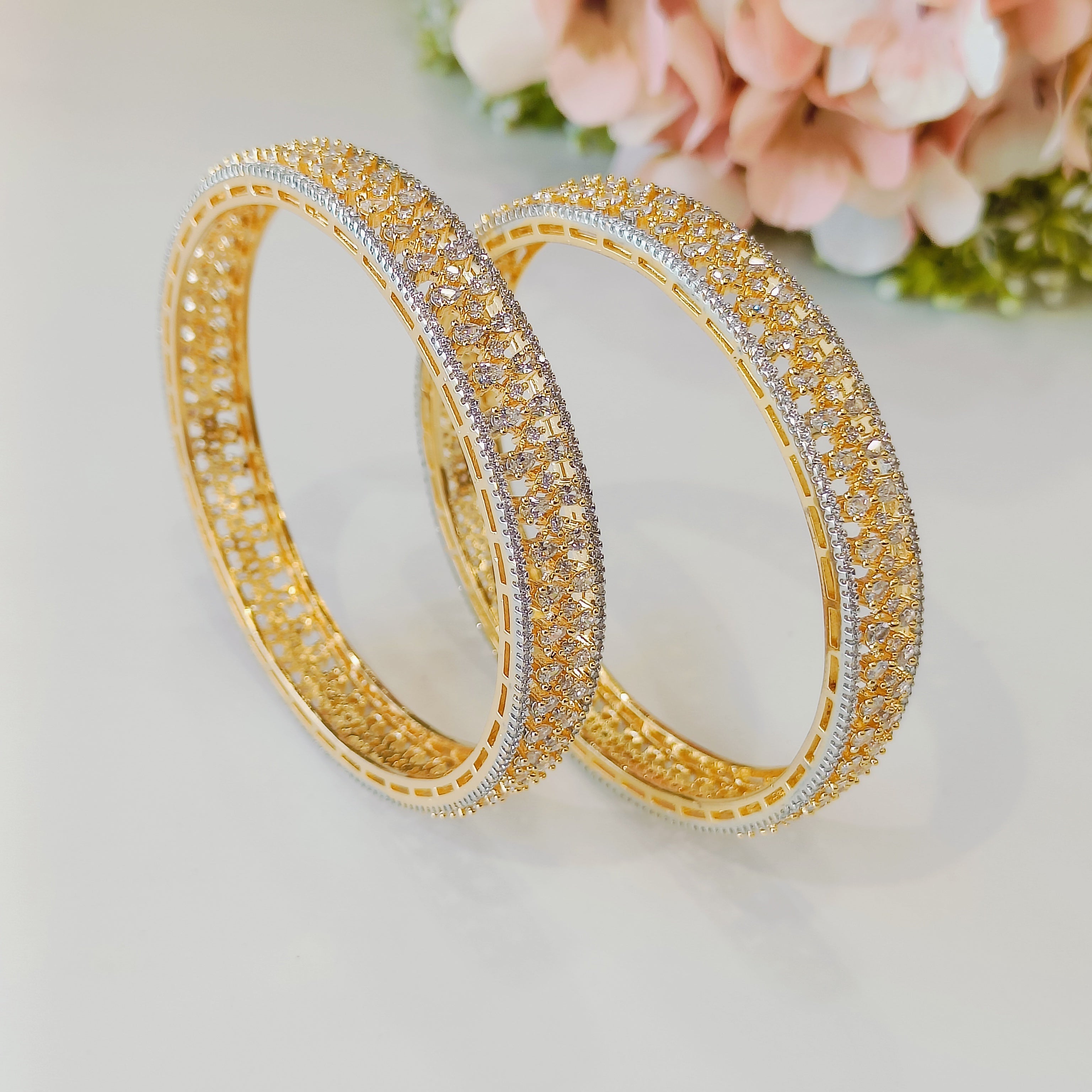 Ad ruhi bangles