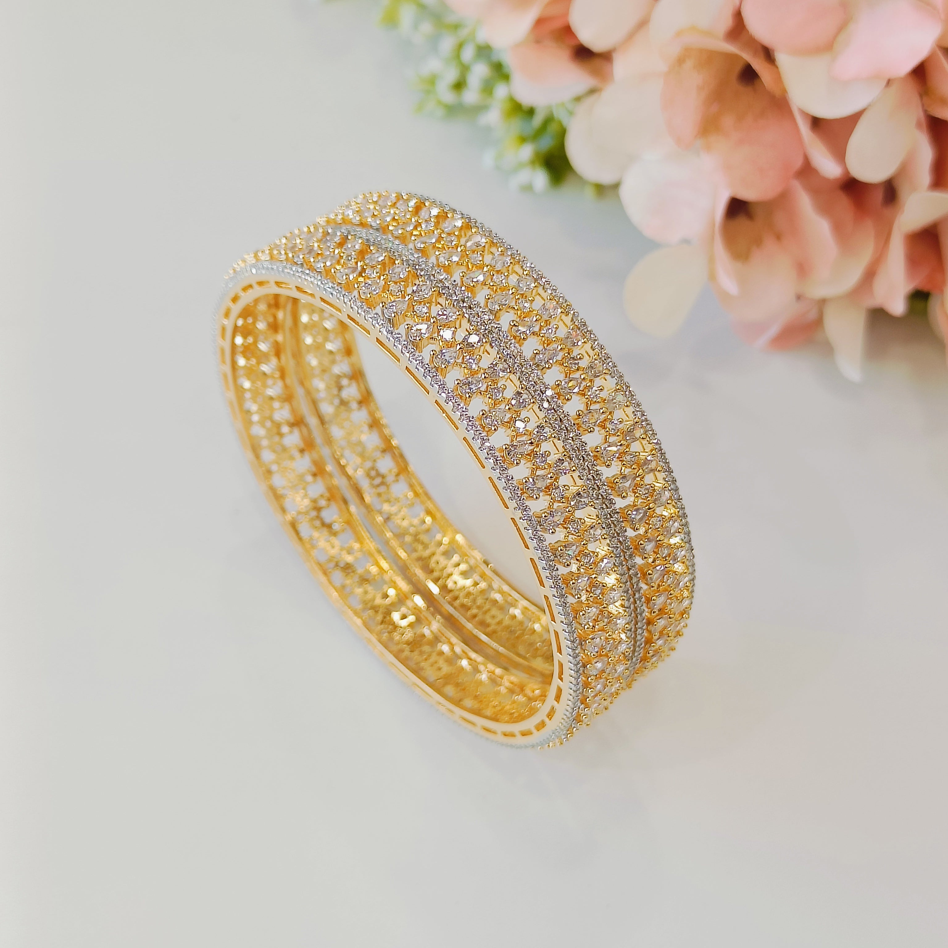 Ad ruhi bangles