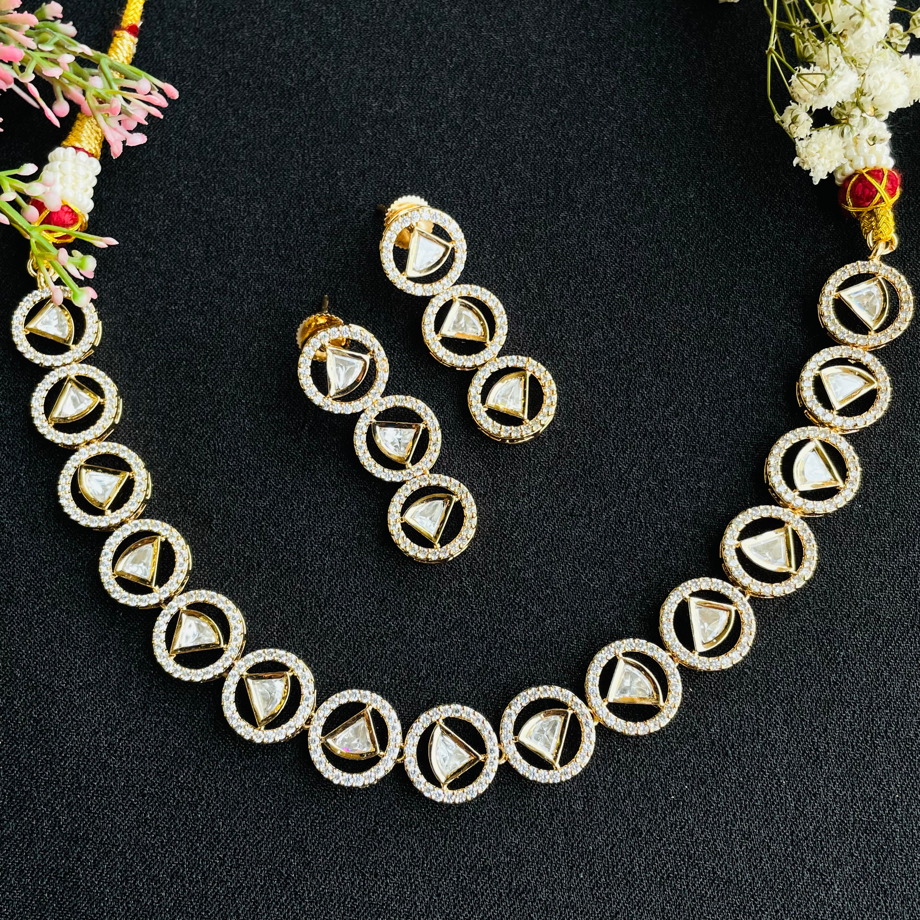 Nayaab neha polki Neckpiece