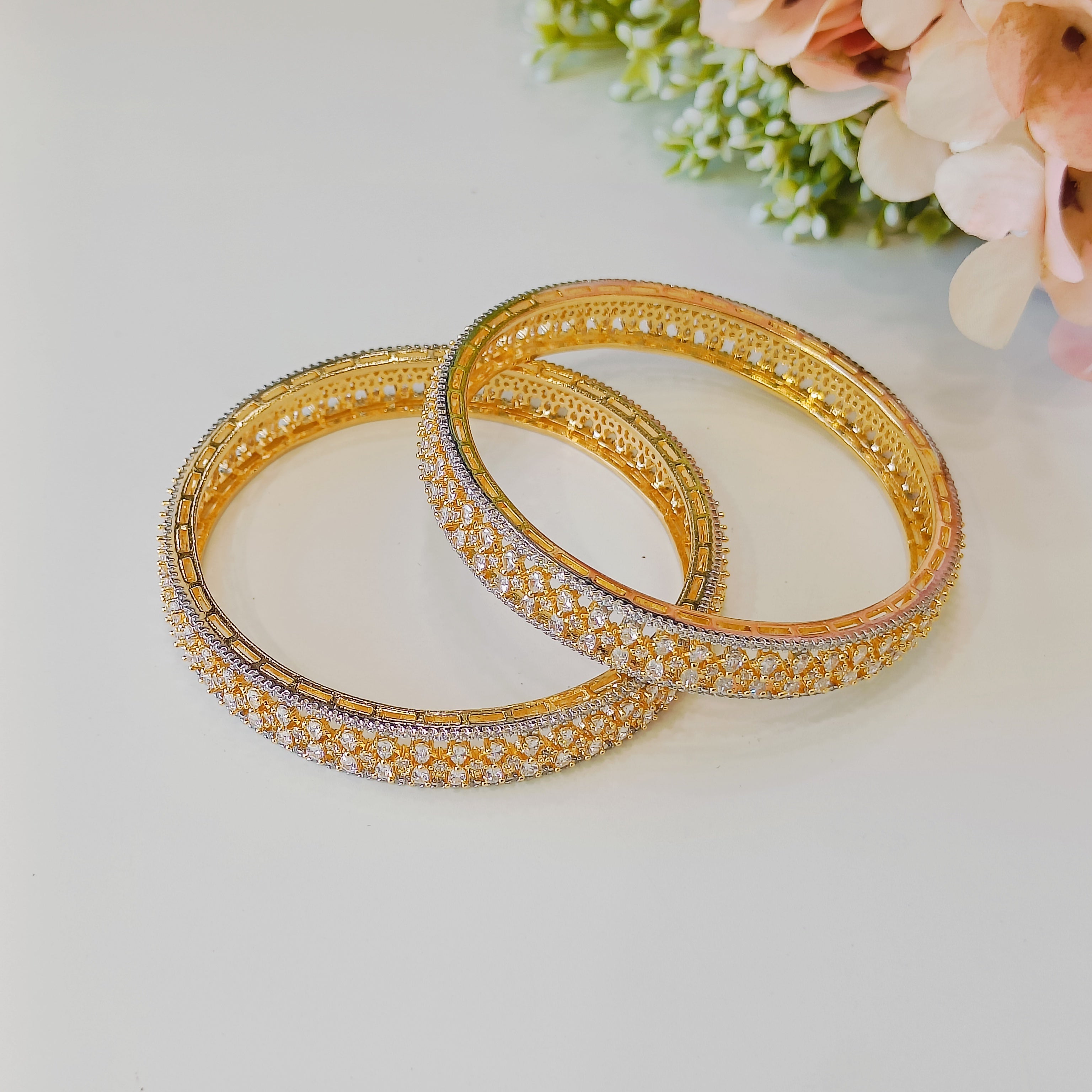 Ad ruhi bangles