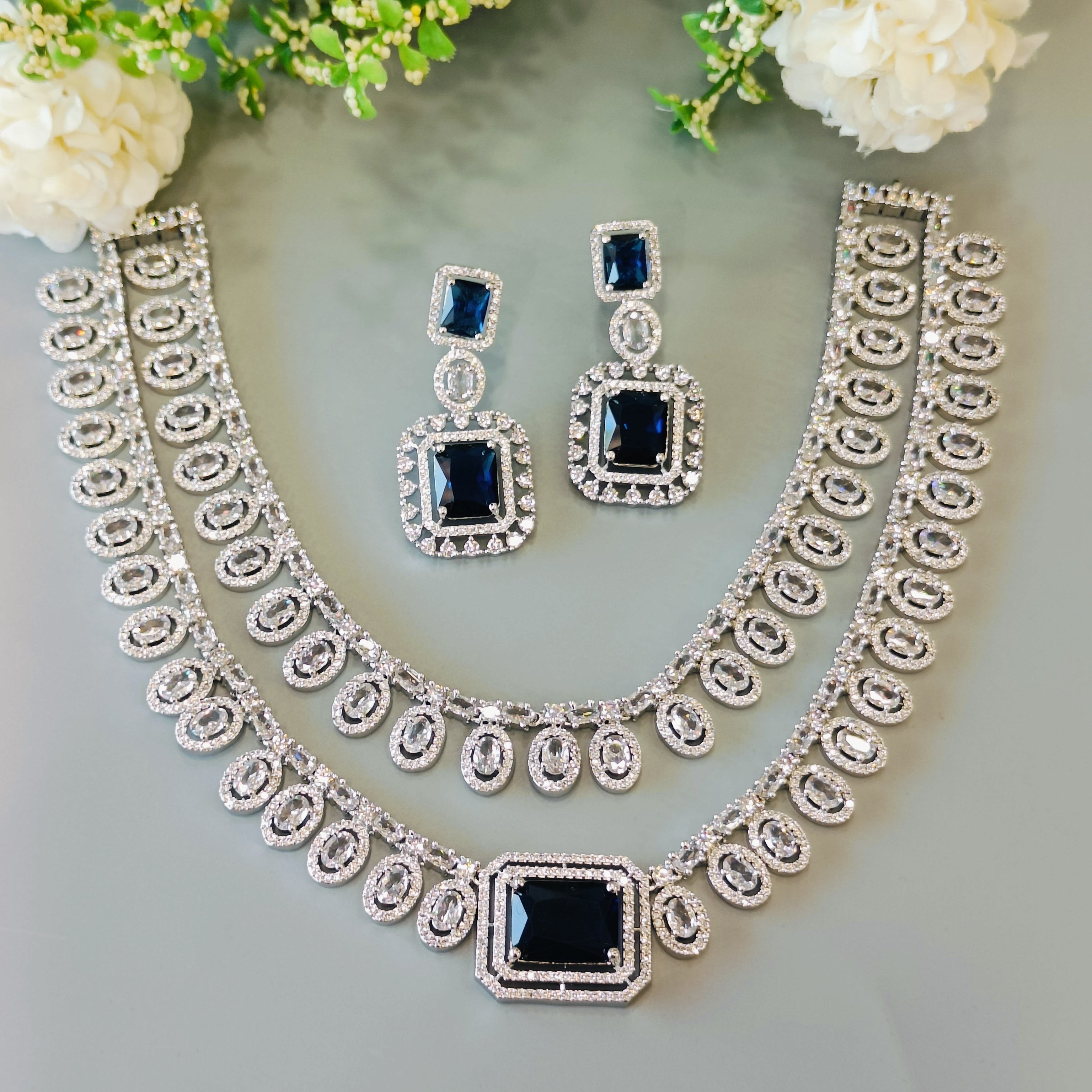 Inaya ad neckpiece - Blue