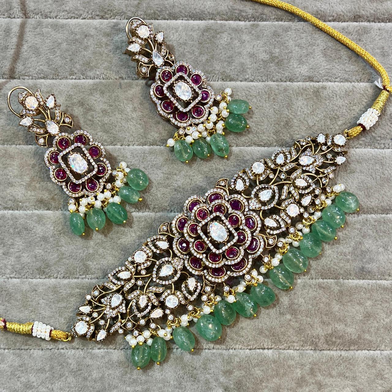Nayaab Anvika Choker