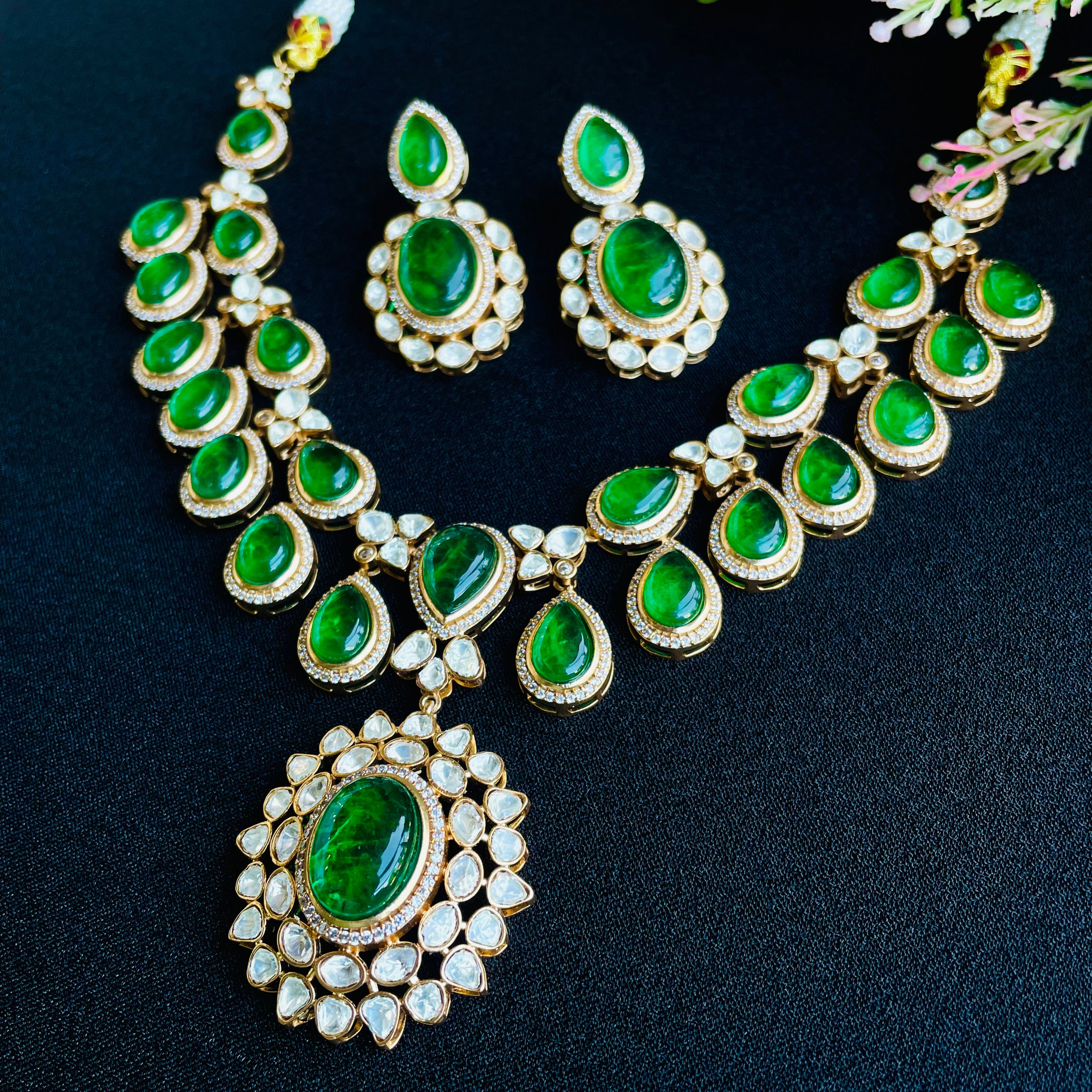 Nayaab deepa polki neckpiece