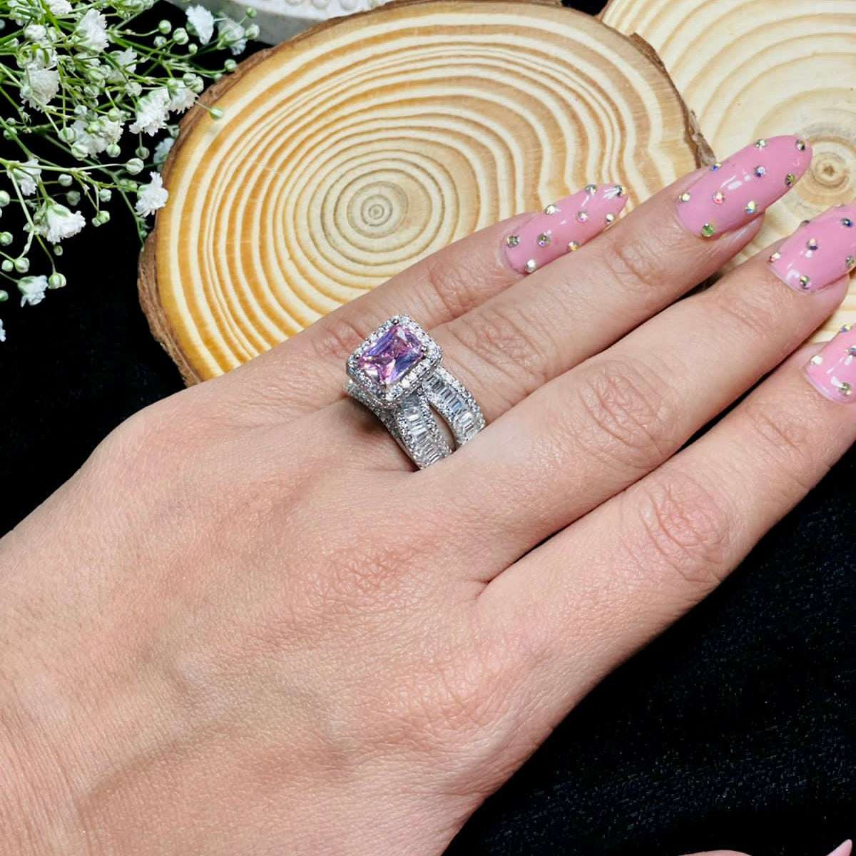 Vs Sterling silver cocktail Ring 041 Velvet box by Shweta